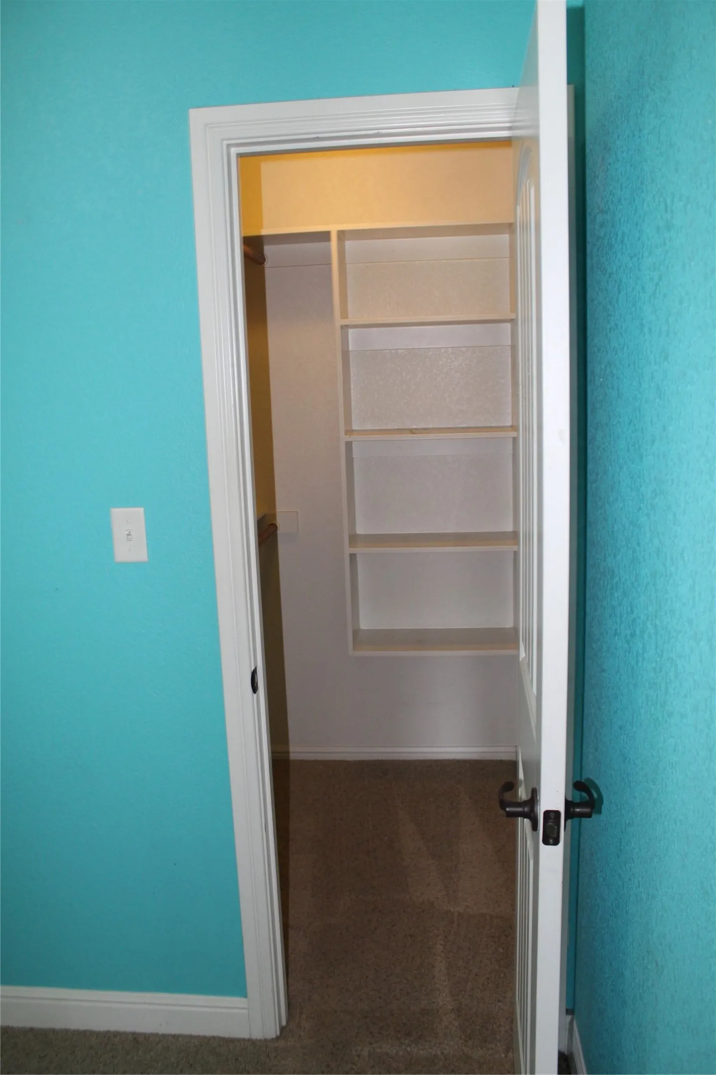 Room Closet