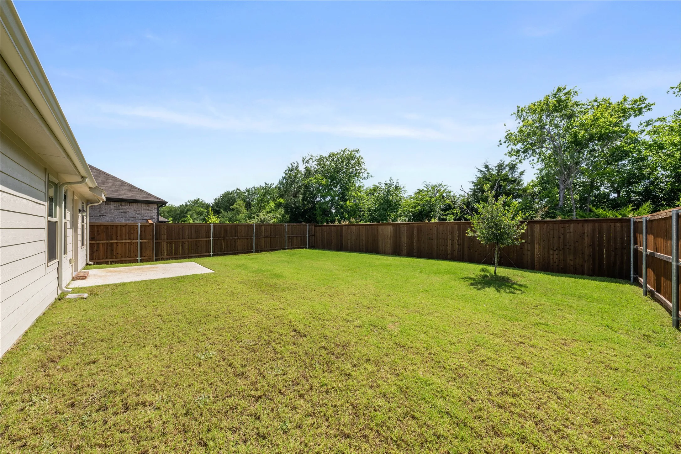 Single Family Residence For Sale in Collin County , 3712 Canyon Drive, Farmersville, Texas 75442, 3 Bedroom, 2 Bathroom, 2 Garage spaces, 1,669 Sqft, built in 2024, mls#21301800, Real Estate Agent in Farmersville, Homes For Sale in Collin county, Homes For Sale in Farmersville, Realtor in Farmersville Texas, Real Estate Brokerage Independent Realty Texas, Luminita Cordes Realtor