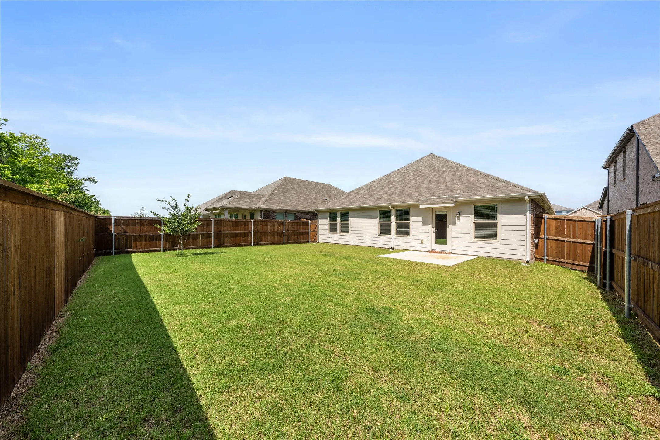Single Family Residence For Sale in Collin County , 3712 Canyon Drive, Farmersville, Texas 75442, 3 Bedroom, 2 Bathroom, 2 Garage spaces, 1,669 Sqft, built in 2024, mls#21301800, Real Estate Agent in Farmersville, Homes For Sale in Collin county, Homes For Sale in Farmersville, Realtor in Farmersville Texas, Real Estate Brokerage Independent Realty Texas, Luminita Cordes Realtor