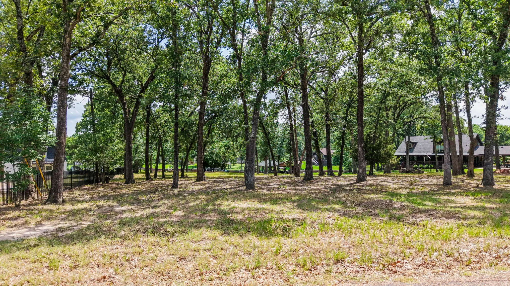 Unimproved Land For Sale in Henderson County , 0 Sunflower Court, Trinidad, Texas 75163, 0, 0, Garage spaces, 0 Sqft, built in 0, mls#21300335, Real Estate Agent in Trinidad, Homes For Sale in Henderson county, Homes For Sale in Trinidad, Realtor in Trinidad Texas, Real Estate Brokerage Independent Realty Texas, Luminita Cordes Realtor
