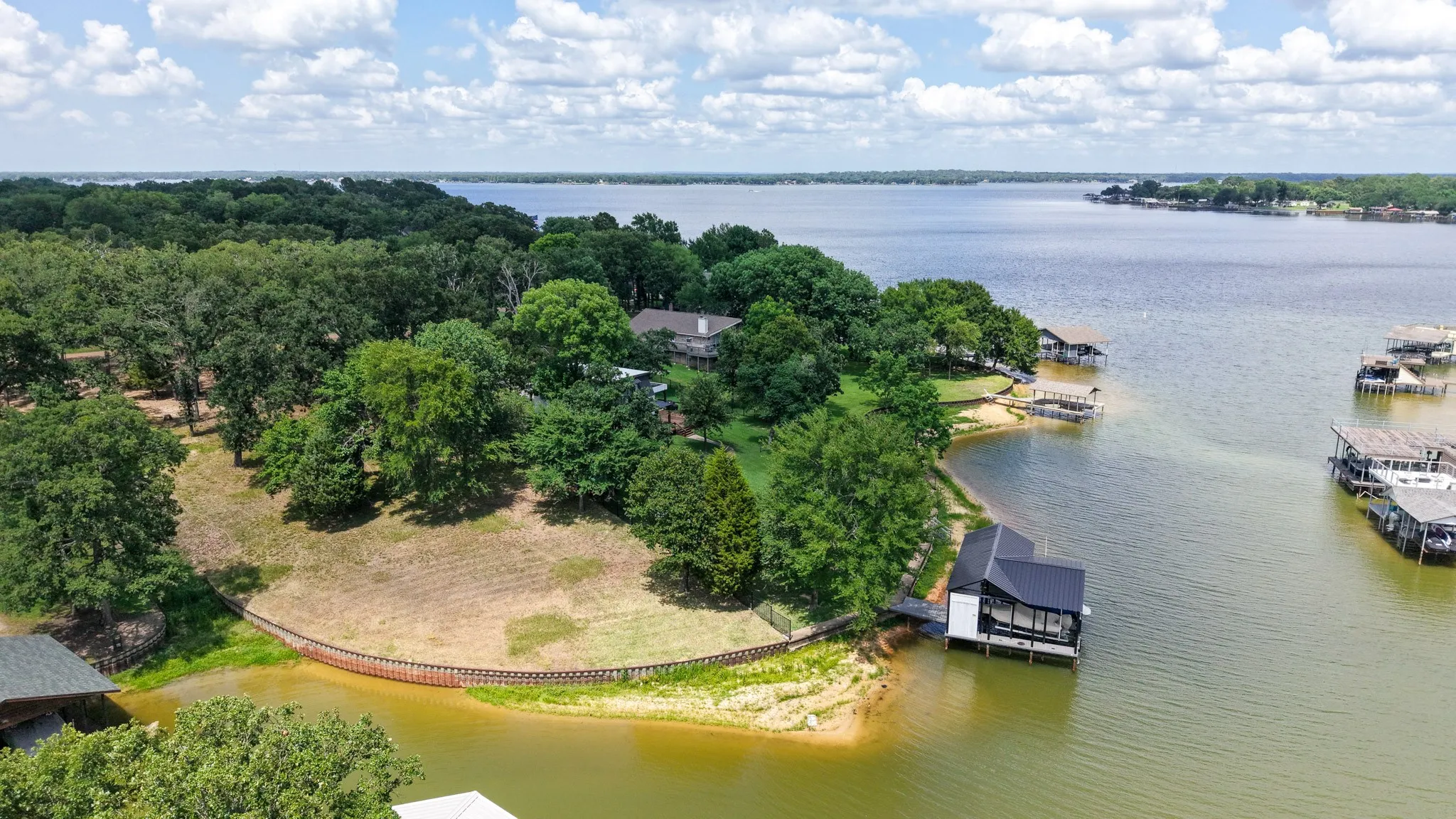 Unimproved Land For Sale in Henderson County , 0 Sunflower Court, Trinidad, Texas 75163, 0, 0, Garage spaces, 0 Sqft, built in 0, mls#21300335, Real Estate Agent in Trinidad, Homes For Sale in Henderson county, Homes For Sale in Trinidad, Realtor in Trinidad Texas, Real Estate Brokerage Independent Realty Texas, Luminita Cordes Realtor