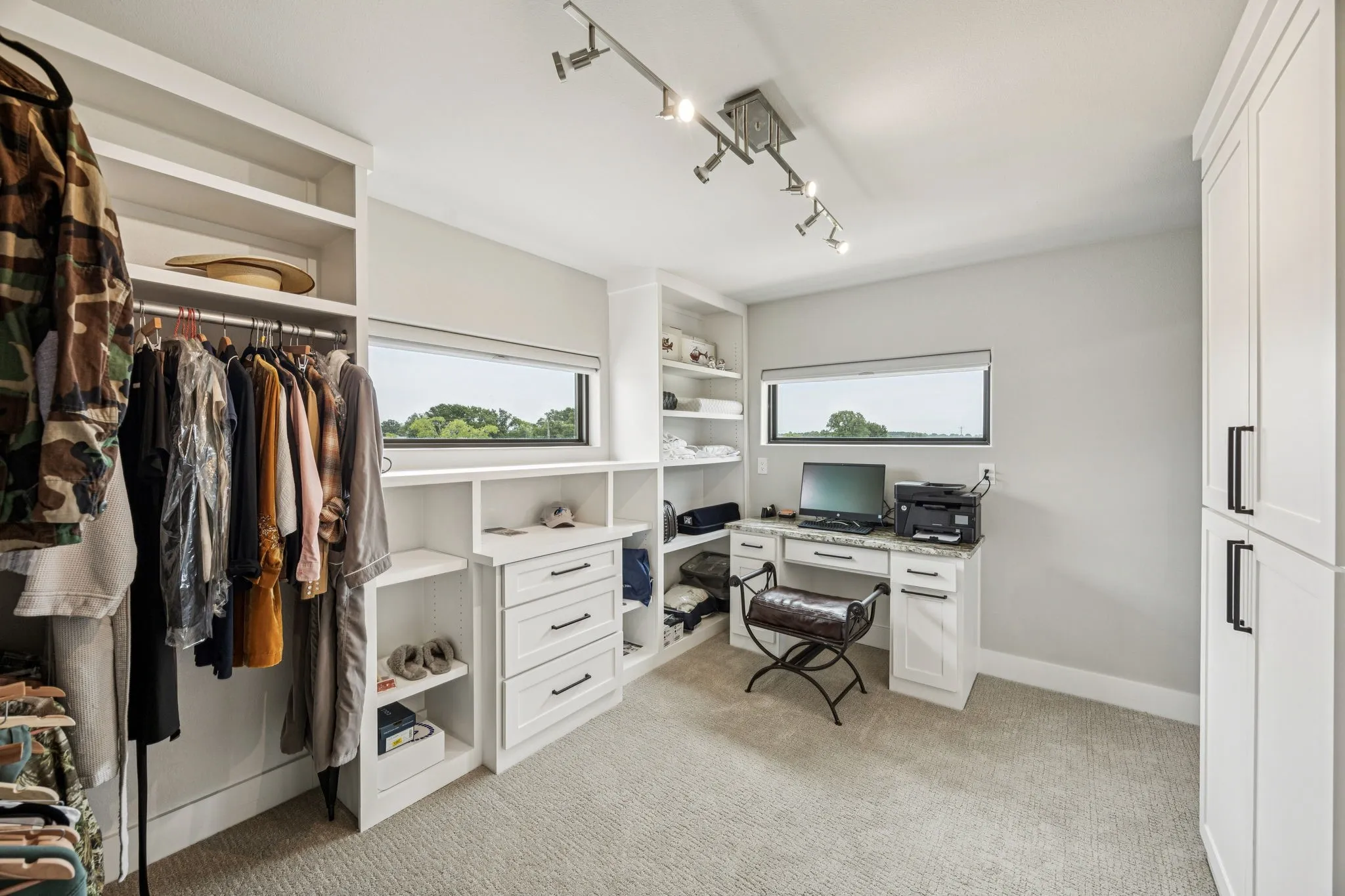 Single Family Residence For Sale in Van Zandt County , 836 VZ County Road, Van, Texas 75790, 1 Bedroom, 2 Bathroom, 3 Garage spaces, 10,848 Sqft, built in 2020, mls#21302348, Real Estate Agent in Van, Homes For Sale in Van Zandt county, Homes For Sale in Van, Realtor in Van Texas, Real Estate Brokerage Independent Realty Texas, Luminita Cordes Realtor