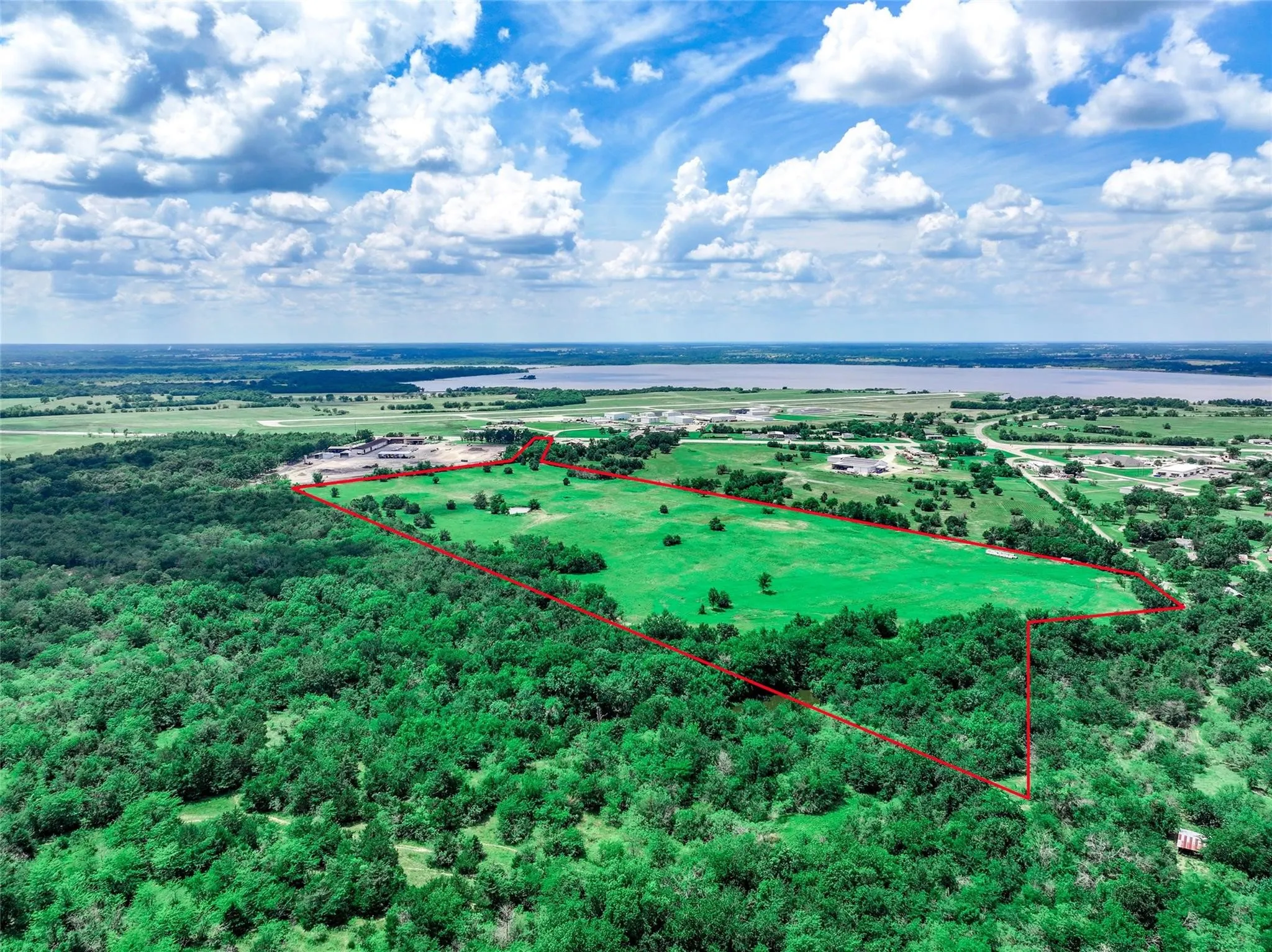 Unimproved Land For Sale in Hopkins County , 41 Acres 7th Street, Sulphur Springs, Texas 75482, 0, 0, Garage spaces, 0 Sqft, built in 0, Price $890,000, mls#21302151, Real Estate Agent in Sulphur Springs, Homes For Sale in Hopkins county, Homes For Sale in Sulphur Springs, Realtor in Sulphur Springs Texas, Real Estate Brokerage Independent Realty Texas, Luminita Cordes Realtor
