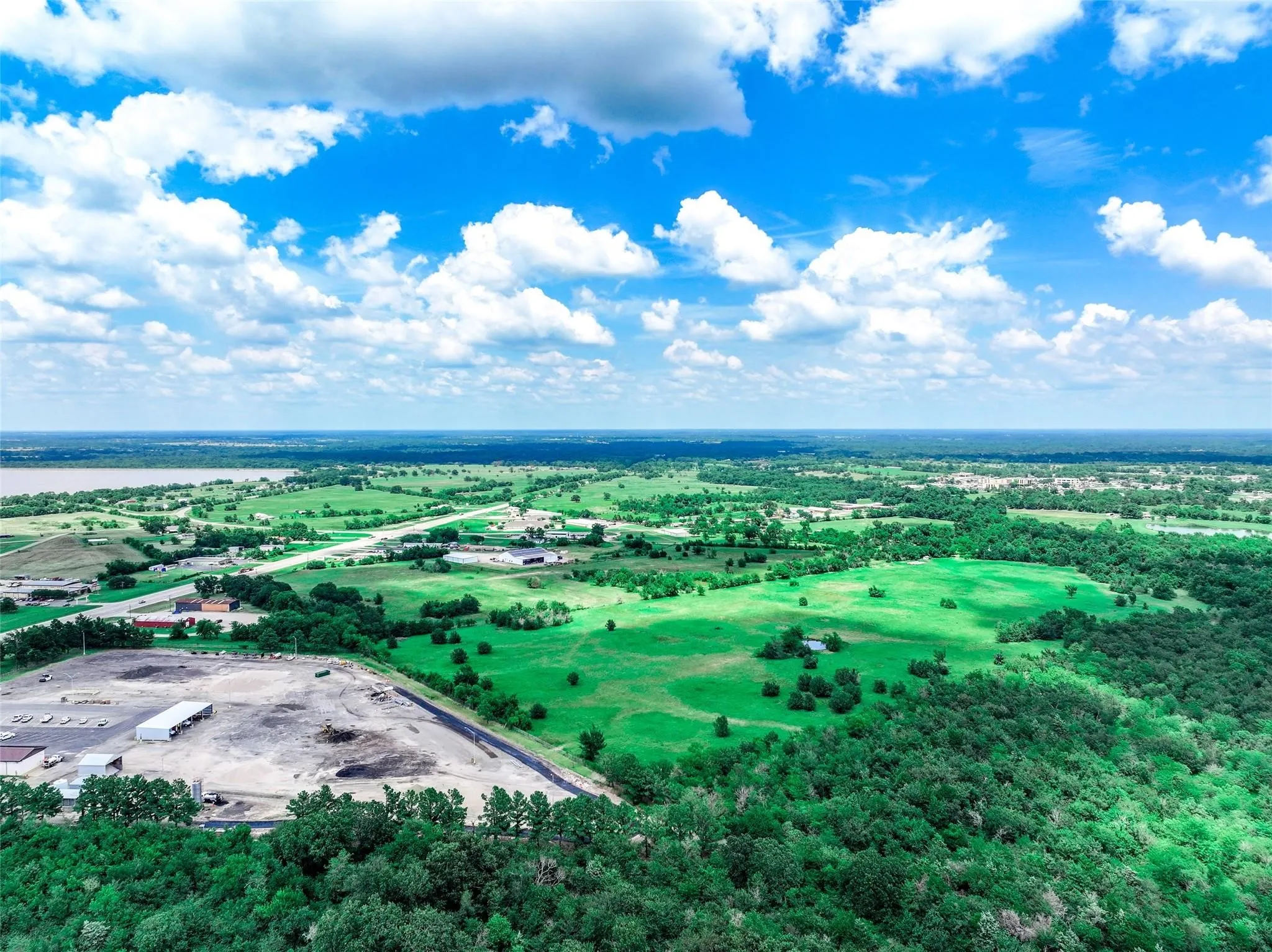Unimproved Land For Sale in Hopkins County , 41 Acres 7th Street, Sulphur Springs, Texas 75482, 0, 0, Garage spaces, 0 Sqft, built in 0, Price $890,000, mls#21302151, Real Estate Agent in Sulphur Springs, Homes For Sale in Hopkins county, Homes For Sale in Sulphur Springs, Realtor in Sulphur Springs Texas, Real Estate Brokerage Independent Realty Texas, Luminita Cordes Realtor