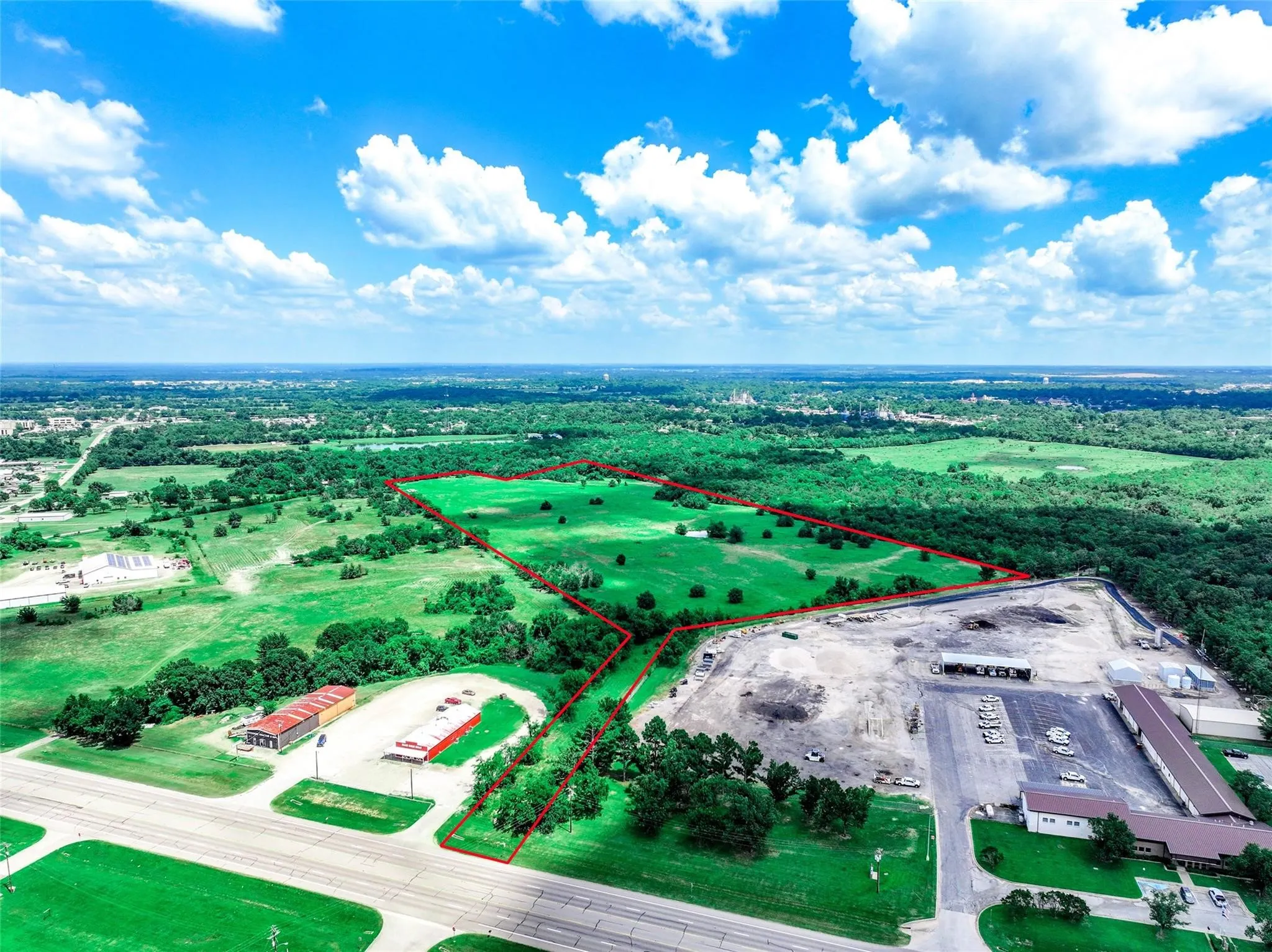 Unimproved Land For Sale in Hopkins County , 41 Acres 7th Street, Sulphur Springs, Texas 75482, 0, 0, Garage spaces, 0 Sqft, built in 0, Price $890,000, mls#21302151, Real Estate Agent in Sulphur Springs, Homes For Sale in Hopkins county, Homes For Sale in Sulphur Springs, Realtor in Sulphur Springs Texas, Real Estate Brokerage Independent Realty Texas, Luminita Cordes Realtor