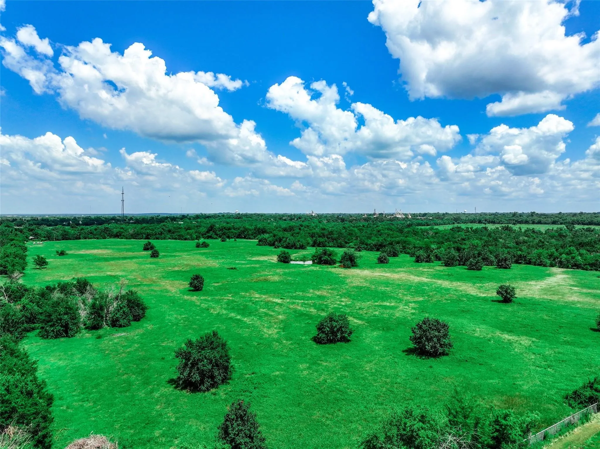 Unimproved Land For Sale in Hopkins County , 41 Acres 7th Street, Sulphur Springs, Texas 75482, 0, 0, Garage spaces, 0 Sqft, built in 0, Price $890,000, mls#21302151, Real Estate Agent in Sulphur Springs, Homes For Sale in Hopkins county, Homes For Sale in Sulphur Springs, Realtor in Sulphur Springs Texas, Real Estate Brokerage Independent Realty Texas, Luminita Cordes Realtor