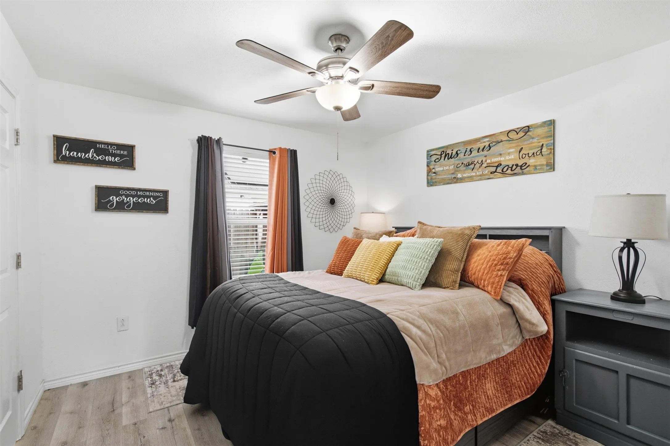 Single Family Residence For Sale in Montague County , 216 E Clay Street, Bowie, Texas 76230, 3 Bedrooms, 2 Bathrooms, Garage spaces, 1,068 Sqft, built in 2021, Price $225,000, mls#21302331, Real Estate Agent in Bowie, Homes For Sale in Montague county, Homes For Sale in Bowie, Realtor in Bowie Texas, Real Estate Brokerage Independent Realty Texas, Luminita Cordes Realtor