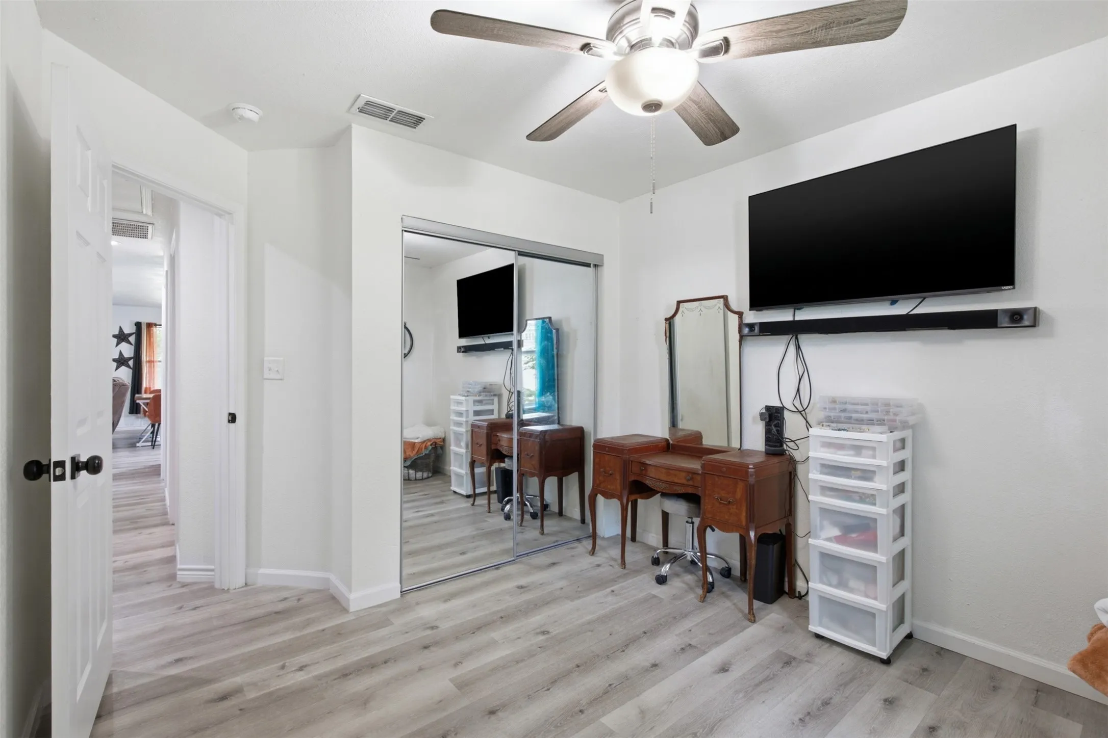 Single Family Residence For Sale in Montague County , 216 E Clay Street, Bowie, Texas 76230, 3 Bedrooms, 2 Bathrooms, Garage spaces, 1,068 Sqft, built in 2021, Price $225,000, mls#21302331, Real Estate Agent in Bowie, Homes For Sale in Montague county, Homes For Sale in Bowie, Realtor in Bowie Texas, Real Estate Brokerage Independent Realty Texas, Luminita Cordes Realtor