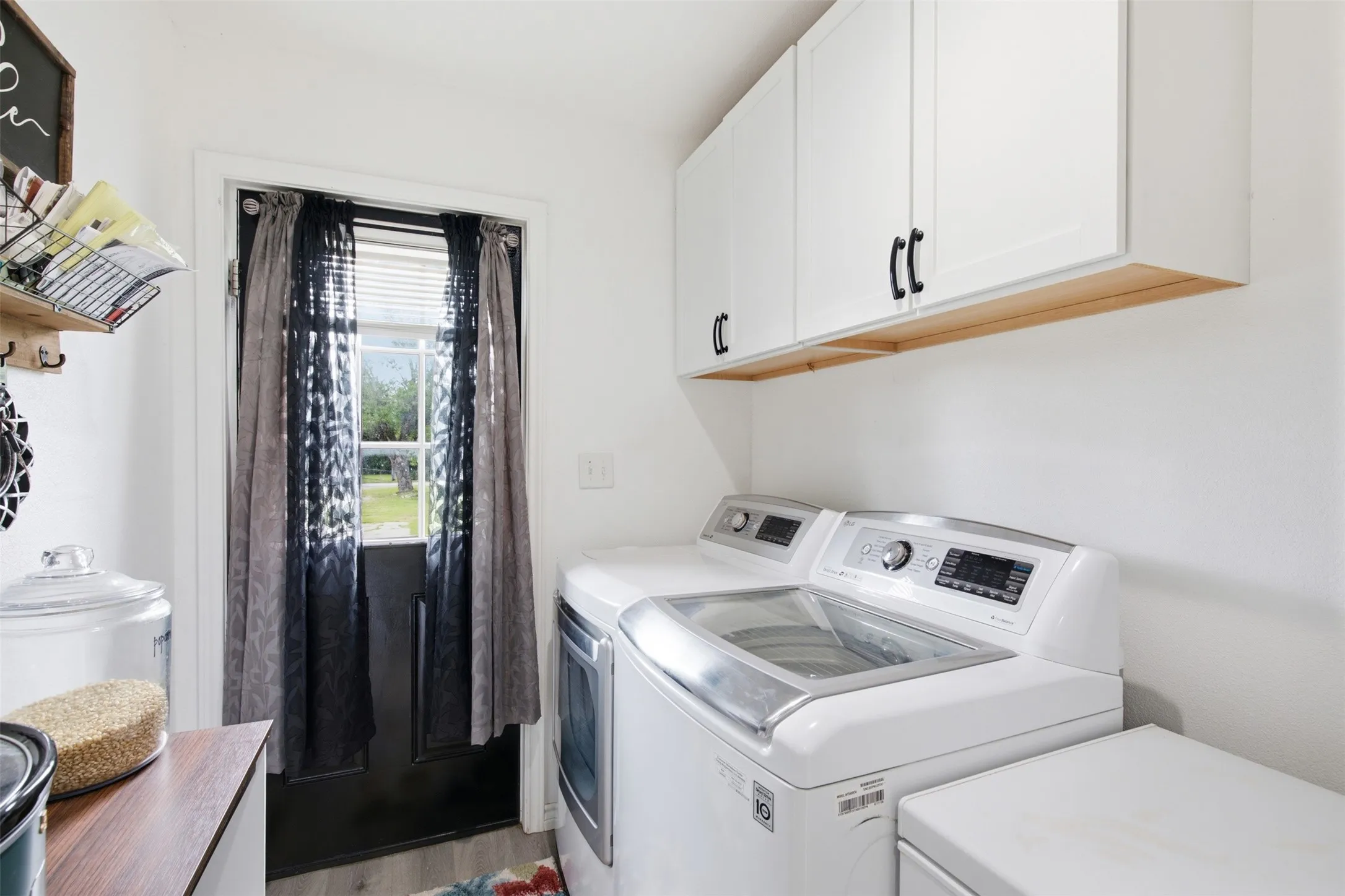 Single Family Residence For Sale in Montague County , 216 E Clay Street, Bowie, Texas 76230, 3 Bedrooms, 2 Bathrooms, Garage spaces, 1,068 Sqft, built in 2021, Price $225,000, mls#21302331, Real Estate Agent in Bowie, Homes For Sale in Montague county, Homes For Sale in Bowie, Realtor in Bowie Texas, Real Estate Brokerage Independent Realty Texas, Luminita Cordes Realtor