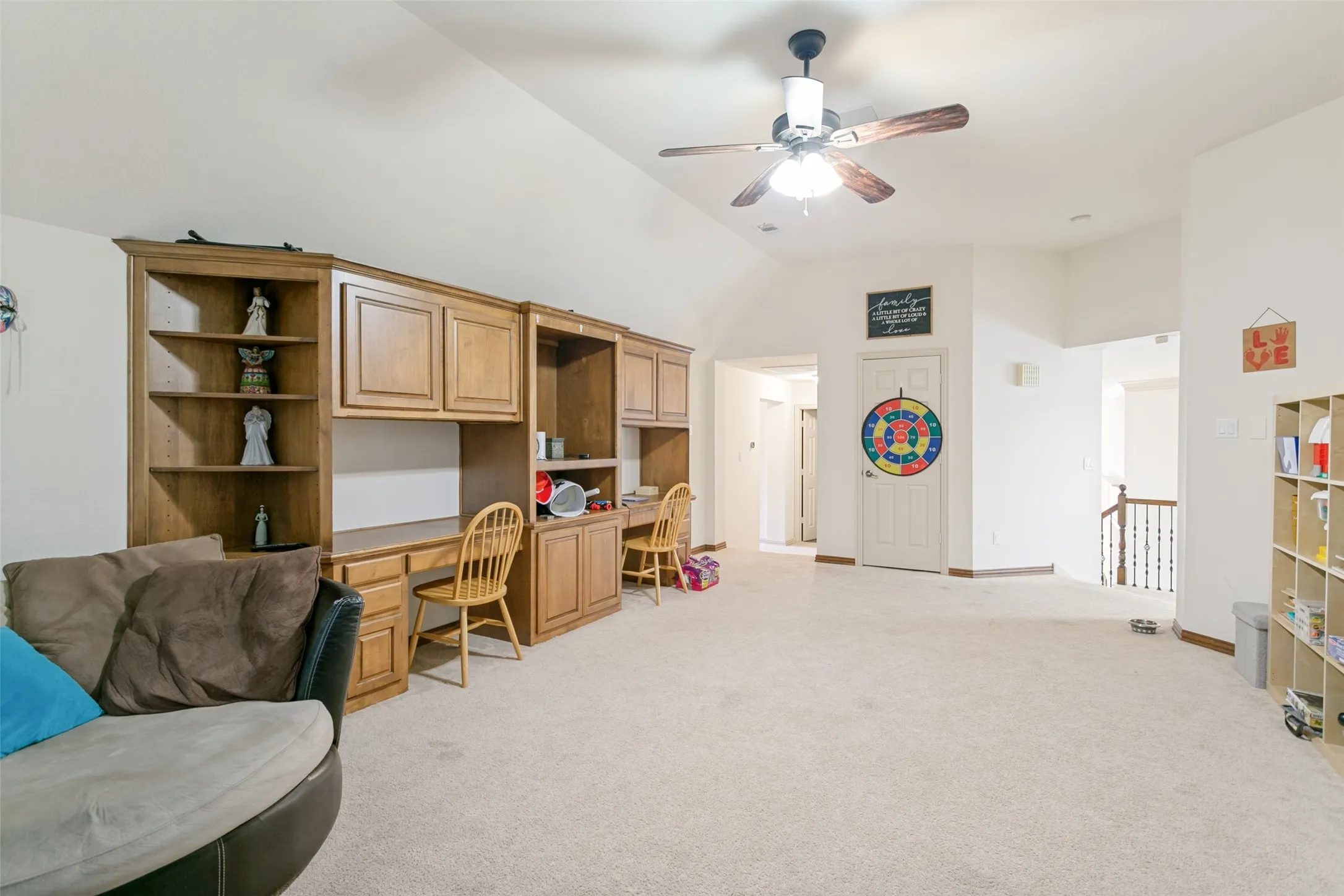 Single Family Residence For Sale in Denton County , 4261 Hunt Drive, Carrollton, Texas 75010, 4 Bedroom, 4 Bathroom, 3 Garage spaces, 4,167 Sqft, built in 2000, mls#21302166, Real Estate Agent in Carrollton, Homes For Sale in Denton county, Homes For Sale in Carrollton, Realtor in Carrollton Texas, Real Estate Brokerage Independent Realty Texas, Luminita Cordes Realtor