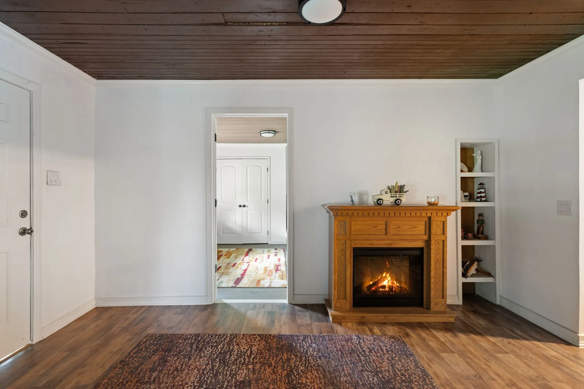 Single Family Residence For Sale in Wood County , 3211 Fm 779, Mineola, Texas 75773, 3 Bedroom, 2 Bathroom, 1 Garage spaces, 1,755 Sqft, built in 1948, mls#21290288, Real Estate Agent in Mineola, Homes For Sale in Wood county, Homes For Sale in Mineola, Realtor in Mineola Texas, Real Estate Brokerage Independent Realty Texas, Luminita Cordes Realtor