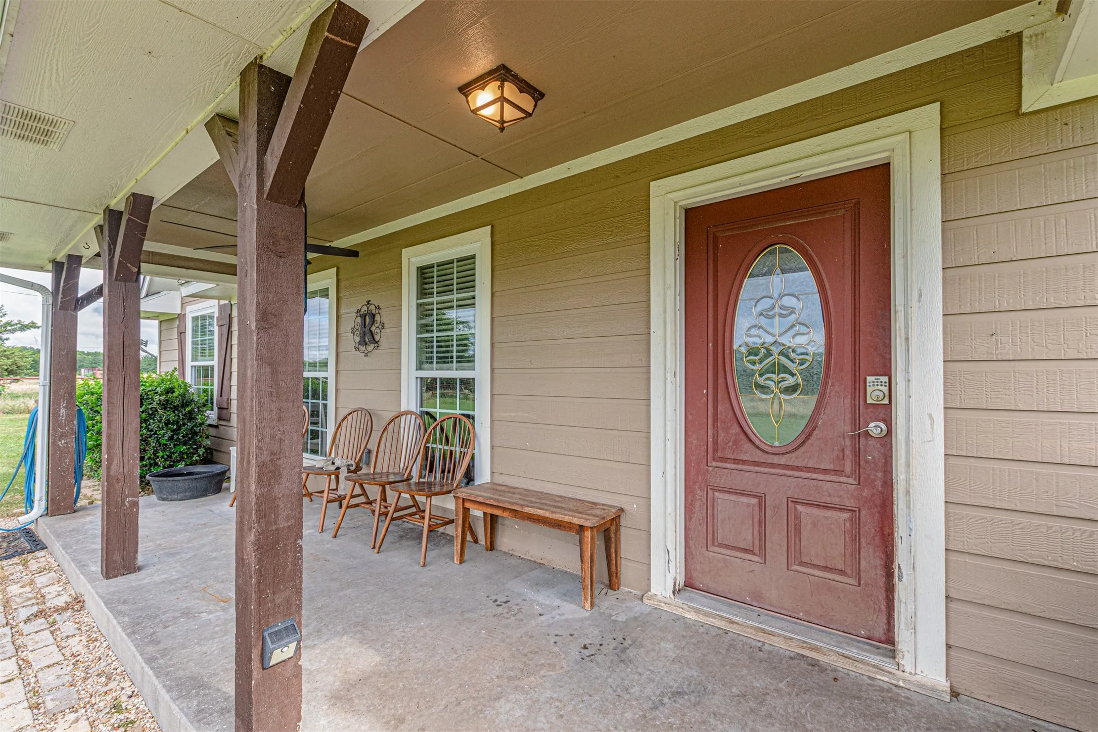 Single Family Residence For Sale in Hunt County , 5538 County Road 3214, Lone Oak, Texas 75453, 3 Bedroom, 2 Bathroom, Garage spaces, 1,478 Sqft, built in 2004, mls#21301749, Real Estate Agent in Lone Oak, Homes For Sale in Hunt county, Homes For Sale in Lone Oak, Realtor in Lone Oak Texas, Real Estate Brokerage Independent Realty Texas, Luminita Cordes Realtor