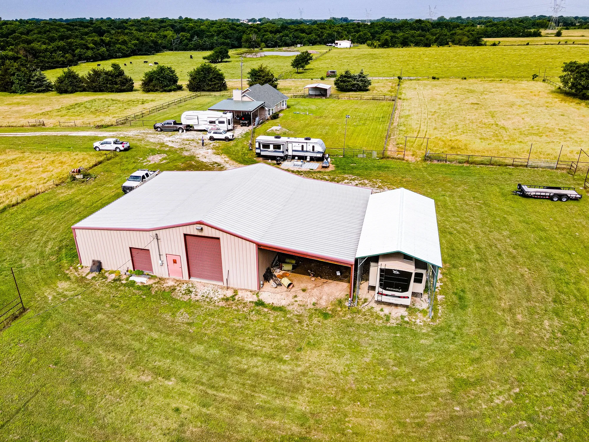 Single Family Residence For Sale in Hunt County , 5538 County Road 3214, Lone Oak, Texas 75453, 3 Bedroom, 2 Bathroom, Garage spaces, 1,478 Sqft, built in 2004, mls#21301749, Real Estate Agent in Lone Oak, Homes For Sale in Hunt county, Homes For Sale in Lone Oak, Realtor in Lone Oak Texas, Real Estate Brokerage Independent Realty Texas, Luminita Cordes Realtor
