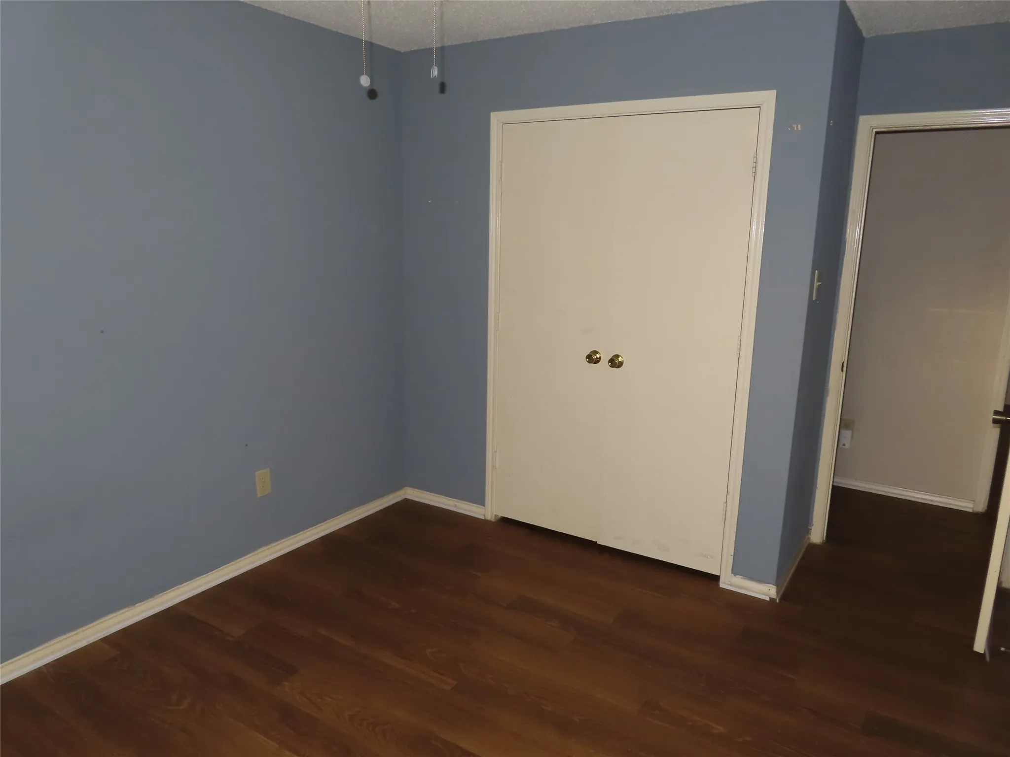Single Family Residence For Sale in Denton County , 2224 Westview Trail, Denton, Texas 76207, 3 Bedroom, 2 Bathroom, 2 Garage spaces, 1,356 Sqft, built in 1988, mls#21300261, Real Estate Agent in Denton, Homes For Sale in Denton county, Homes For Sale in Denton, Realtor in Denton Texas, Real Estate Brokerage Independent Realty Texas, Luminita Cordes Realtor