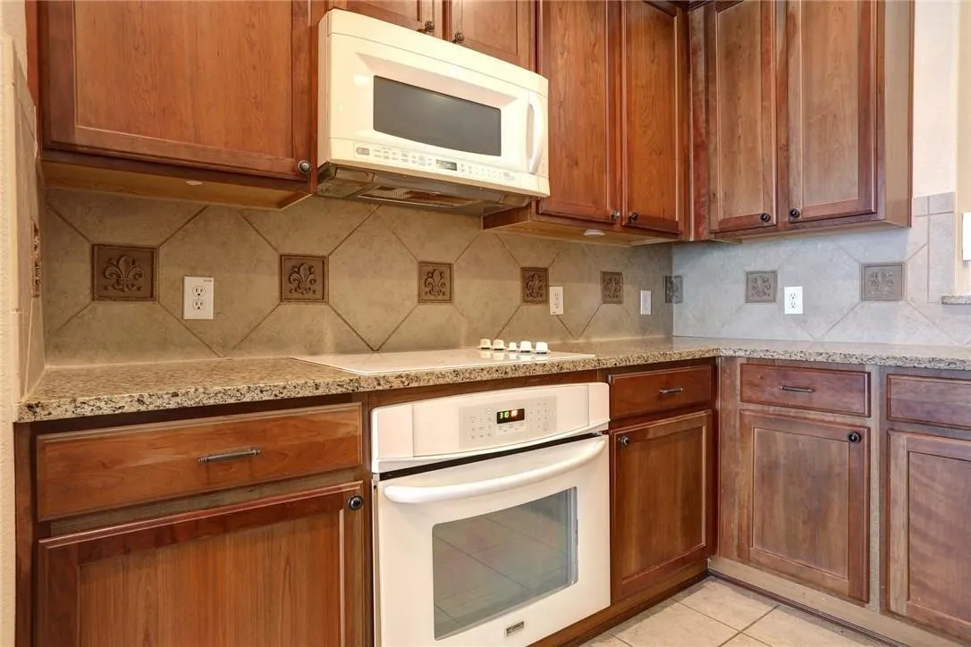 Single Family Residence For Rent in Denton County , 13393 Mondovi Drive, Frisco, Texas 75033, 4 Bedroom, 4 Bathroom, 2 Garage spaces, 3,489 Sqft, built in 2006, mls#21302394, Real Estate Agent in Frisco, Homes For Rent in Denton county, Homes For Rent in Frisco, Realtor in Frisco Texas, Real Estate Brokerage Independent Realty Texas, Luminita Cordes Realtor