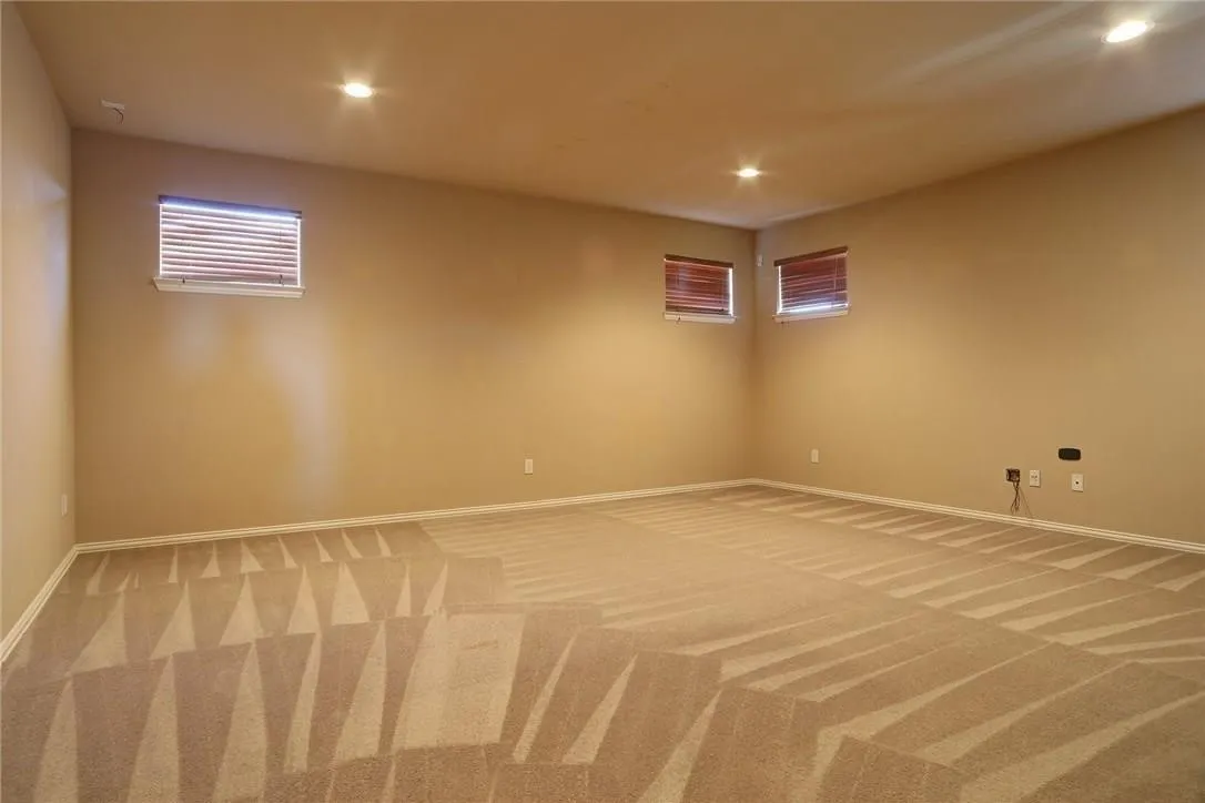 Single Family Residence For Rent in Denton County , 13393 Mondovi Drive, Frisco, Texas 75033, 4 Bedroom, 4 Bathroom, 2 Garage spaces, 3,489 Sqft, built in 2006, mls#21302394, Real Estate Agent in Frisco, Homes For Rent in Denton county, Homes For Rent in Frisco, Realtor in Frisco Texas, Real Estate Brokerage Independent Realty Texas, Luminita Cordes Realtor