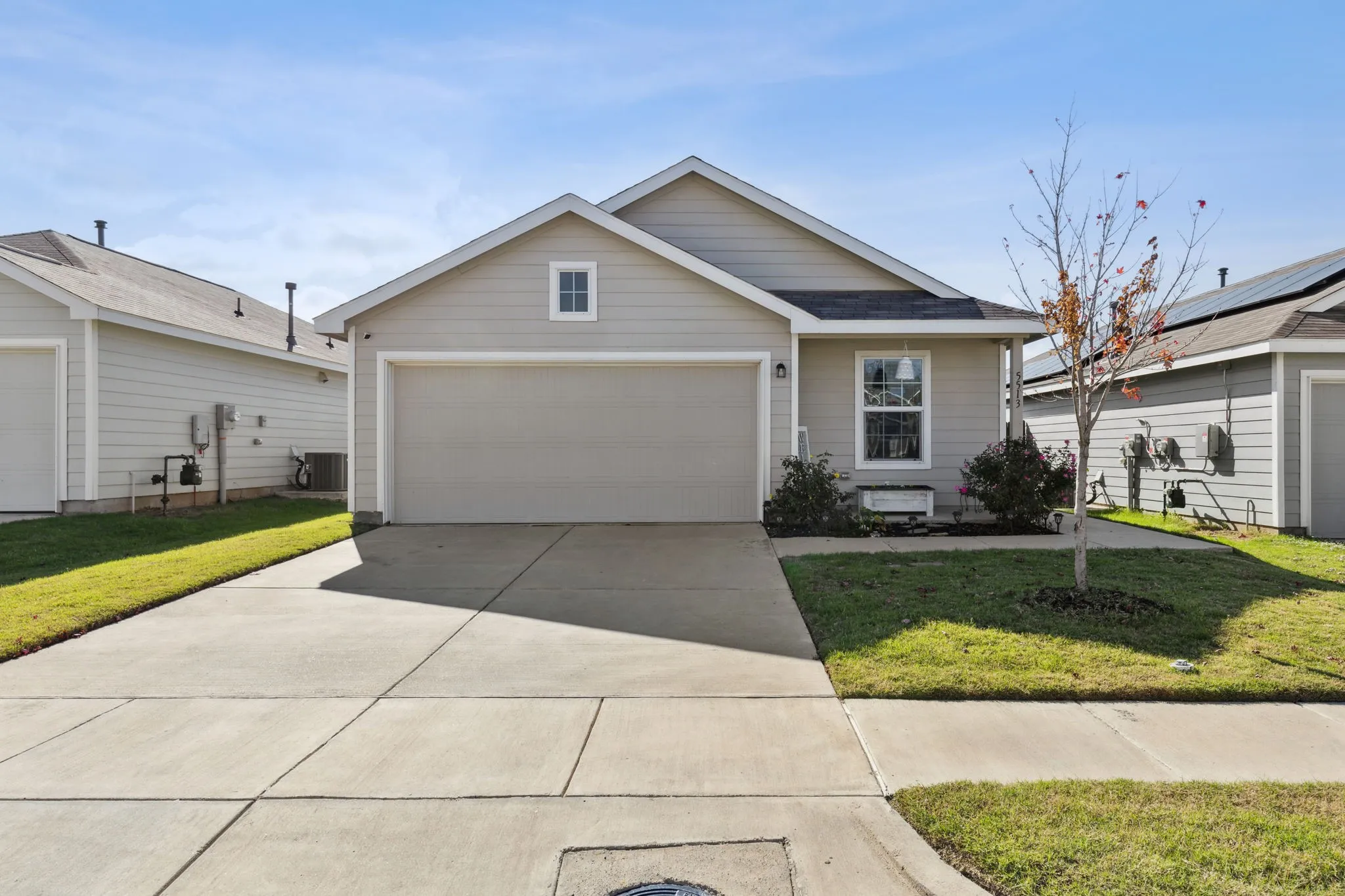 Single Family Residence For Sale in Kaufman County , 5513 Berea Street, Forney, Texas 75126, 2 Bedroom, 1 Bathroom, 2 Garage spaces, 1,076 Sqft, built in 2020, mls#21299326, Real Estate Agent in Forney, Homes For Sale in Kaufman county, Homes For Sale in Forney, Realtor in Forney Texas, Real Estate Brokerage Independent Realty Texas, Luminita Cordes Realtor