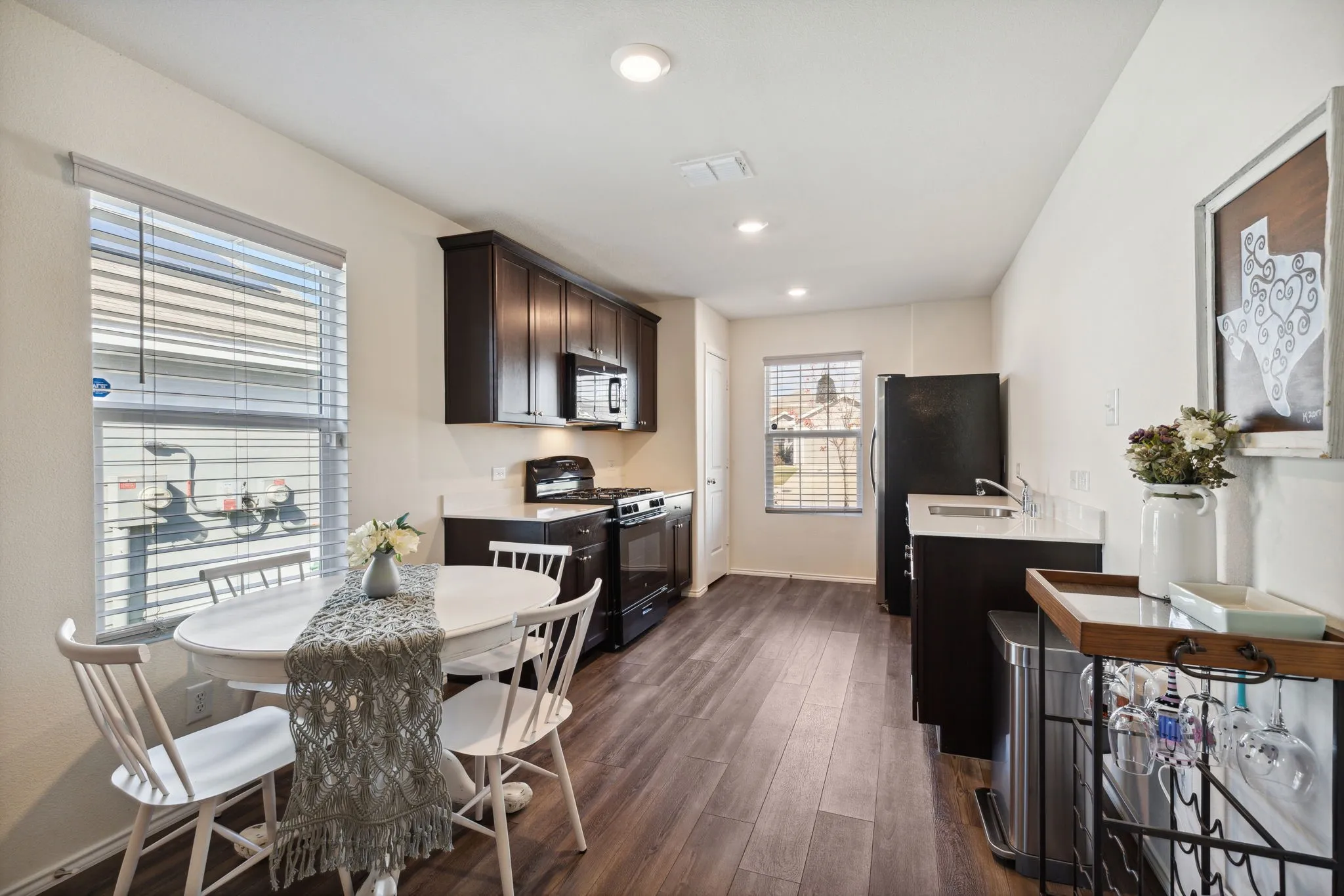Kitchen and breakfast room