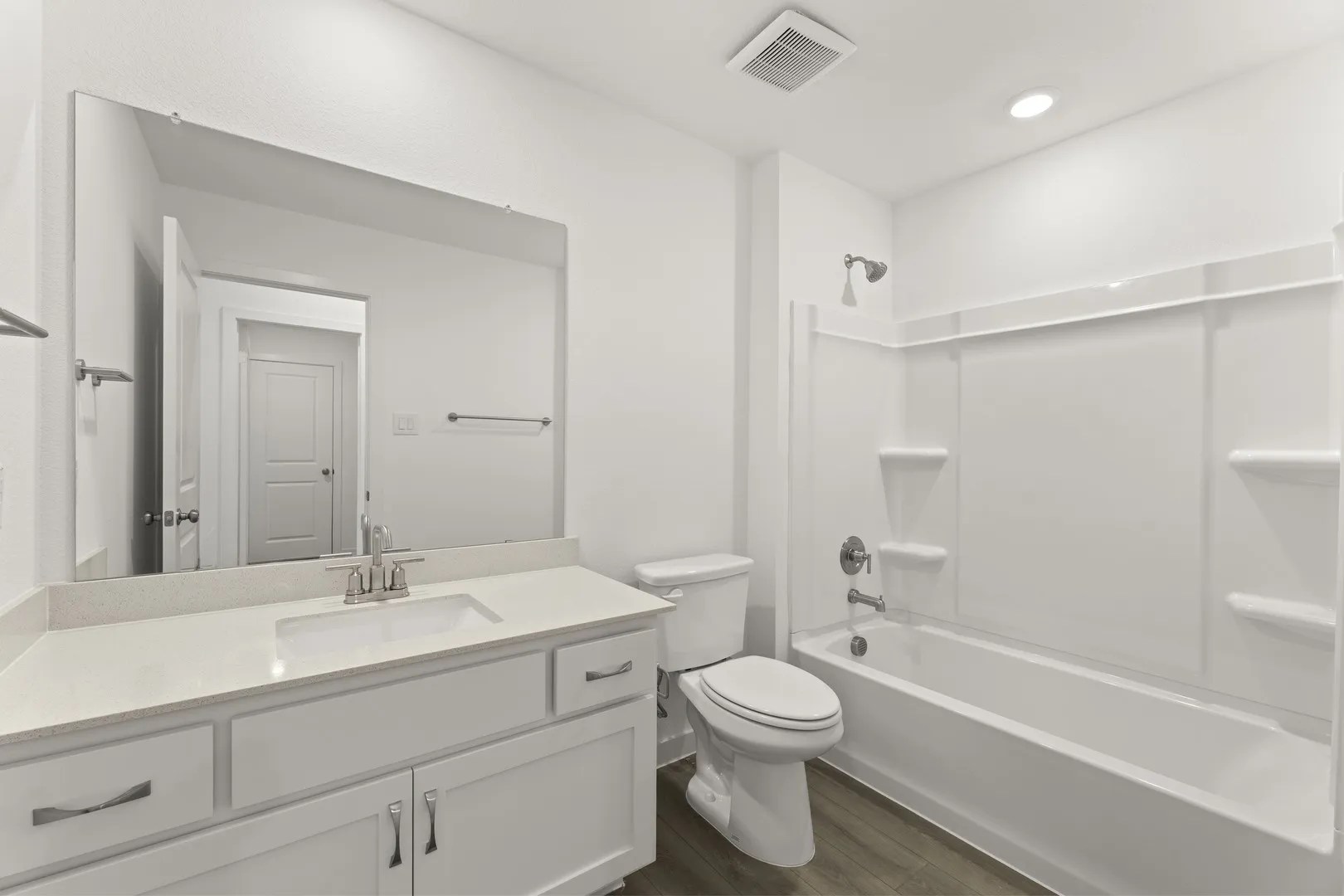 23. 3642 Saffron - 3RD Bath