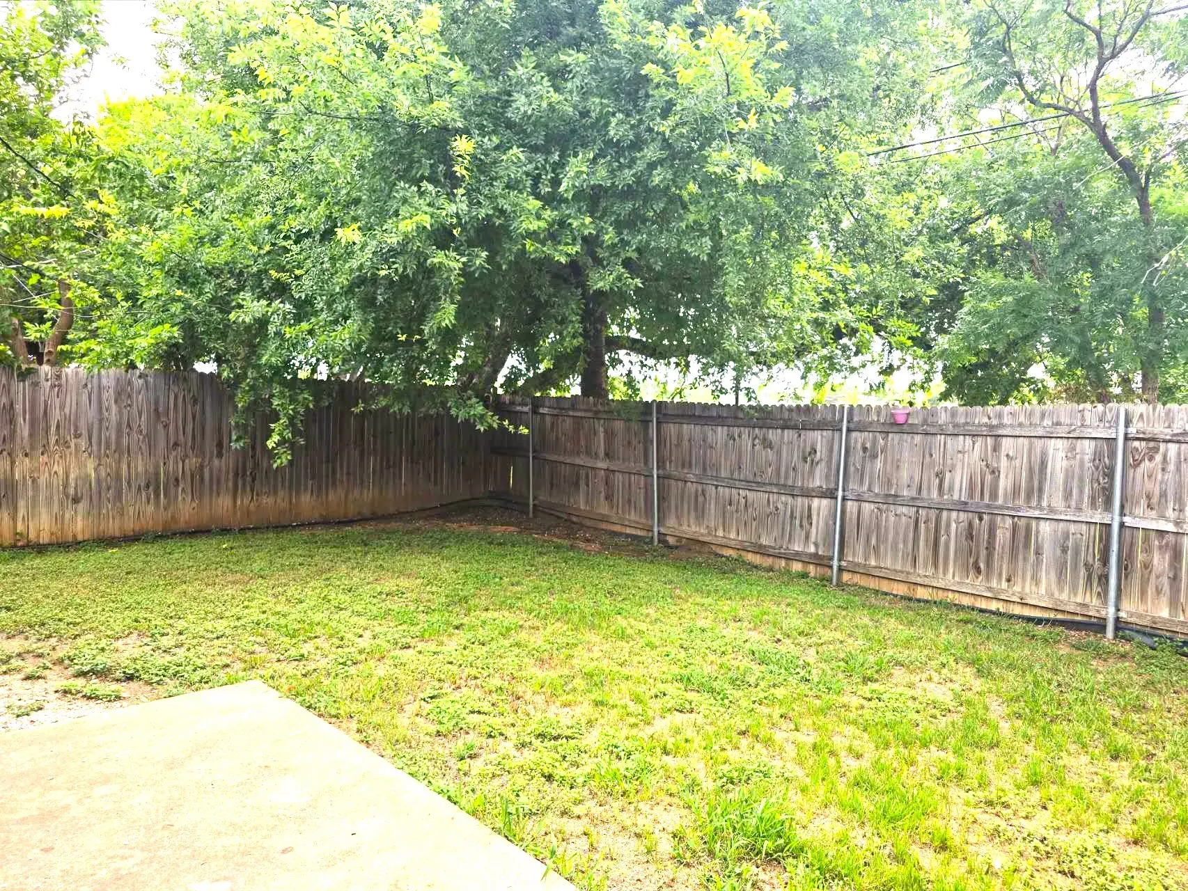 Duplex For Sale in Johnson County , 1005 Mitchell Lane, Burleson, Texas 76028, 6 Bedroom, 4 Bathroom, Garage spaces, 2,522 Sqft, built in 1986, mls#21301750, Real Estate Agent in Burleson, Homes For Sale in Johnson county, Homes For Sale in Burleson, Realtor in Burleson Texas, Real Estate Brokerage Independent Realty Texas, Luminita Cordes Realtor