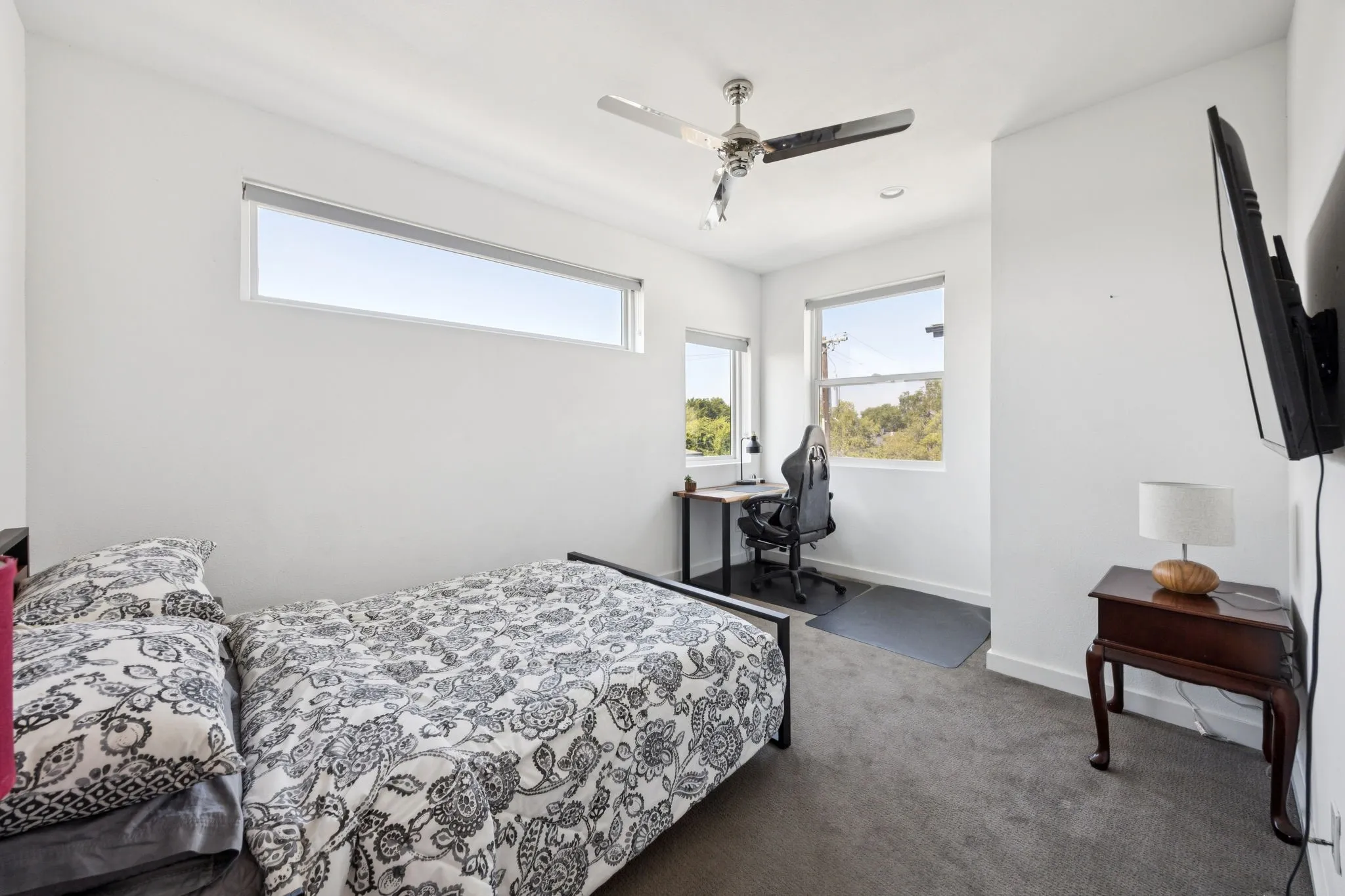 Townhouse For Sale in Dallas County , 4903 Jack Court, Dallas, Texas 75206, 2 Bedroom, 3 Bathroom, 2 Garage spaces, 2,048 Sqft, built in 2017, mls#21302484, Real Estate Agent in Dallas, Homes For Sale in Dallas county, Homes For Sale in Dallas, Realtor in Dallas Texas, Real Estate Brokerage Independent Realty Texas, Luminita Cordes Realtor