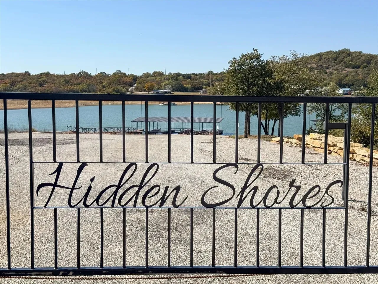 Single Family Residence For Sale in Eastland County , 125 Overlook Drive, Cisco, Texas 76437, 2 Bedroom, 3 Bathroom, 2 Garage spaces, 1,800 Sqft, built in 2020, mls#21289184, Real Estate Agent in Cisco, Homes For Sale in Eastland county, Homes For Sale in Cisco, Realtor in Cisco Texas, Real Estate Brokerage Independent Realty Texas, Luminita Cordes Realtor