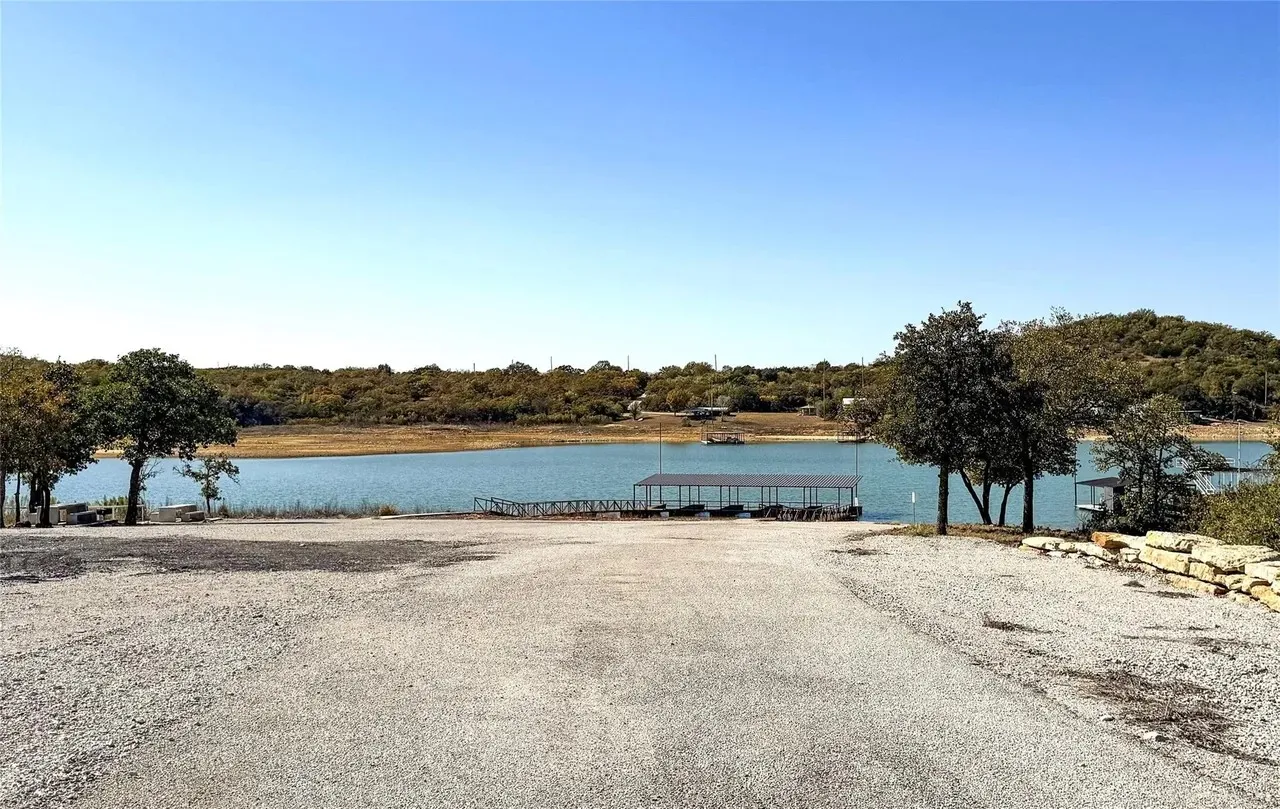 Single Family Residence For Sale in Eastland County , 125 Overlook Drive, Cisco, Texas 76437, 2 Bedroom, 3 Bathroom, 2 Garage spaces, 1,800 Sqft, built in 2020, mls#21289184, Real Estate Agent in Cisco, Homes For Sale in Eastland county, Homes For Sale in Cisco, Realtor in Cisco Texas, Real Estate Brokerage Independent Realty Texas, Luminita Cordes Realtor