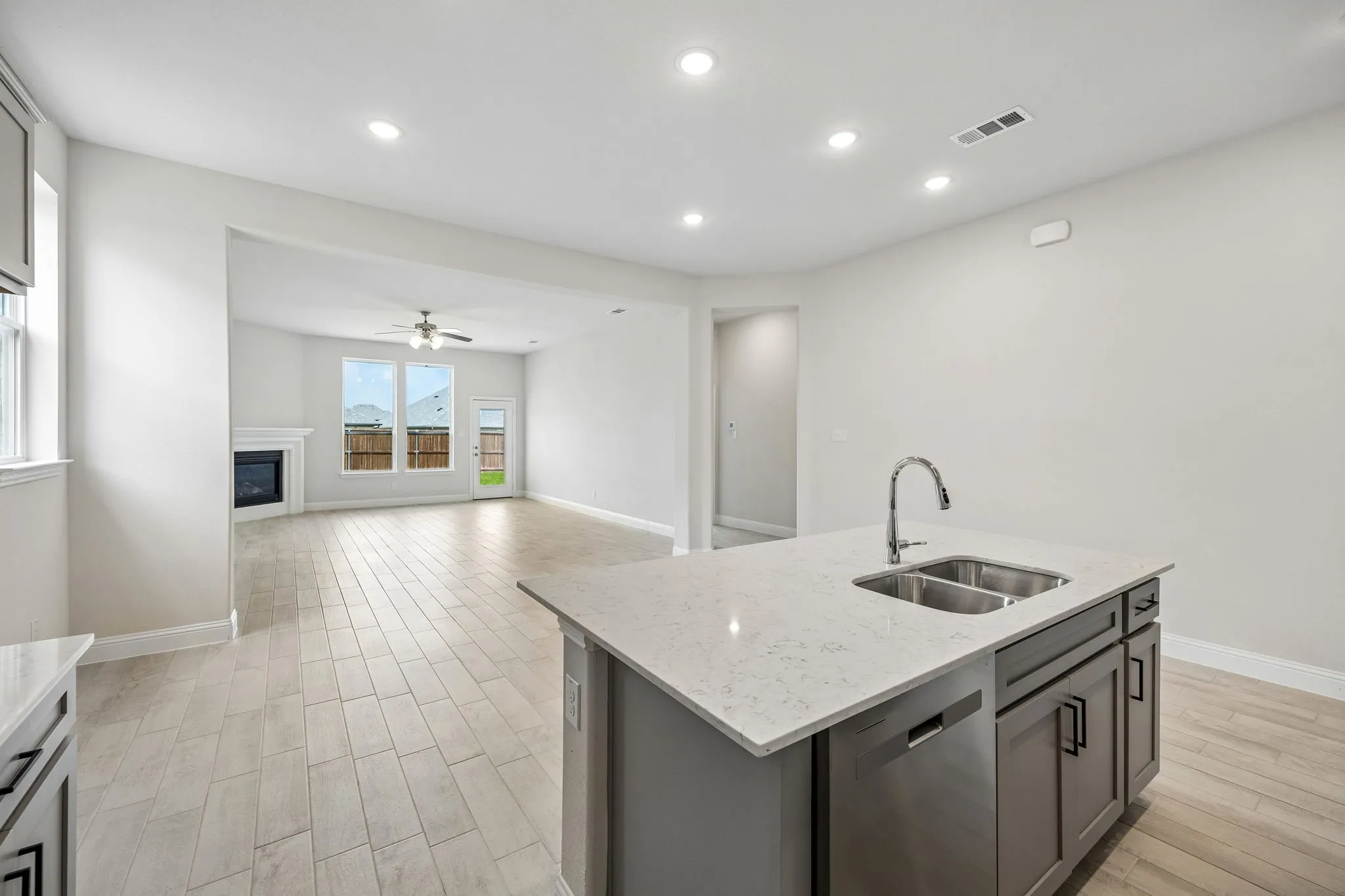 Single Family Residence For Sale in Collin County , 508 Portina Drive, Anna, Texas 75409, 4 Bedroom, 4 Bathroom, 2 Garage spaces, 3,839 Sqft, built in 2024, mls#21302535, Real Estate Agent in Anna, Homes For Sale in Collin county, Homes For Sale in Anna, Realtor in Anna Texas, Real Estate Brokerage Independent Realty Texas, Luminita Cordes Realtor