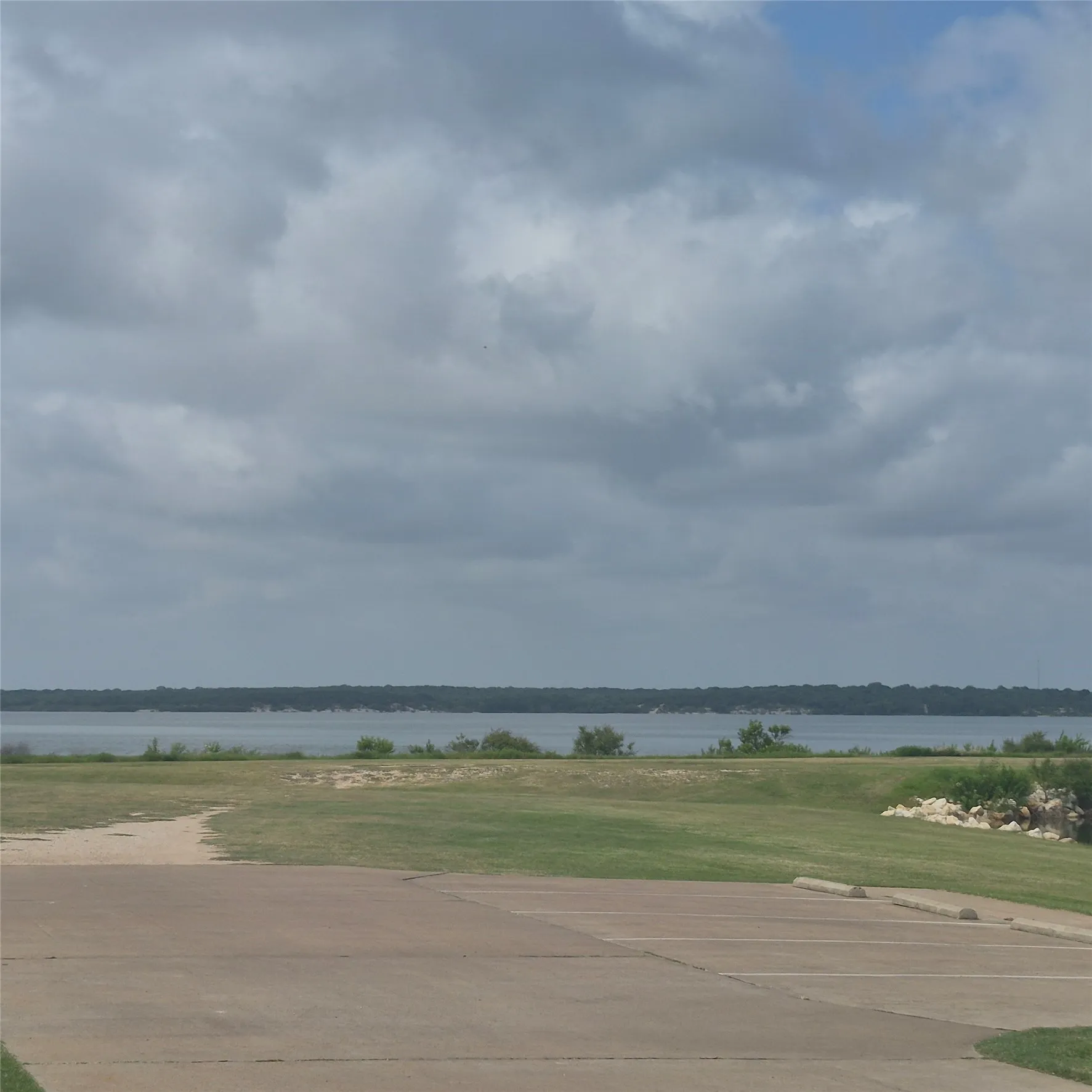 Unimproved Land For Sale in Hill County , 24129 Oak Shadow Drive, Whitney, Texas 76692, 0, 0, Garage spaces, 0 Sqft, built in 0, mls#21295651, Real Estate Agent in Whitney, Homes For Sale in Hill county, Homes For Sale in Whitney, Realtor in Whitney Texas, Real Estate Brokerage Independent Realty Texas, Luminita Cordes Realtor