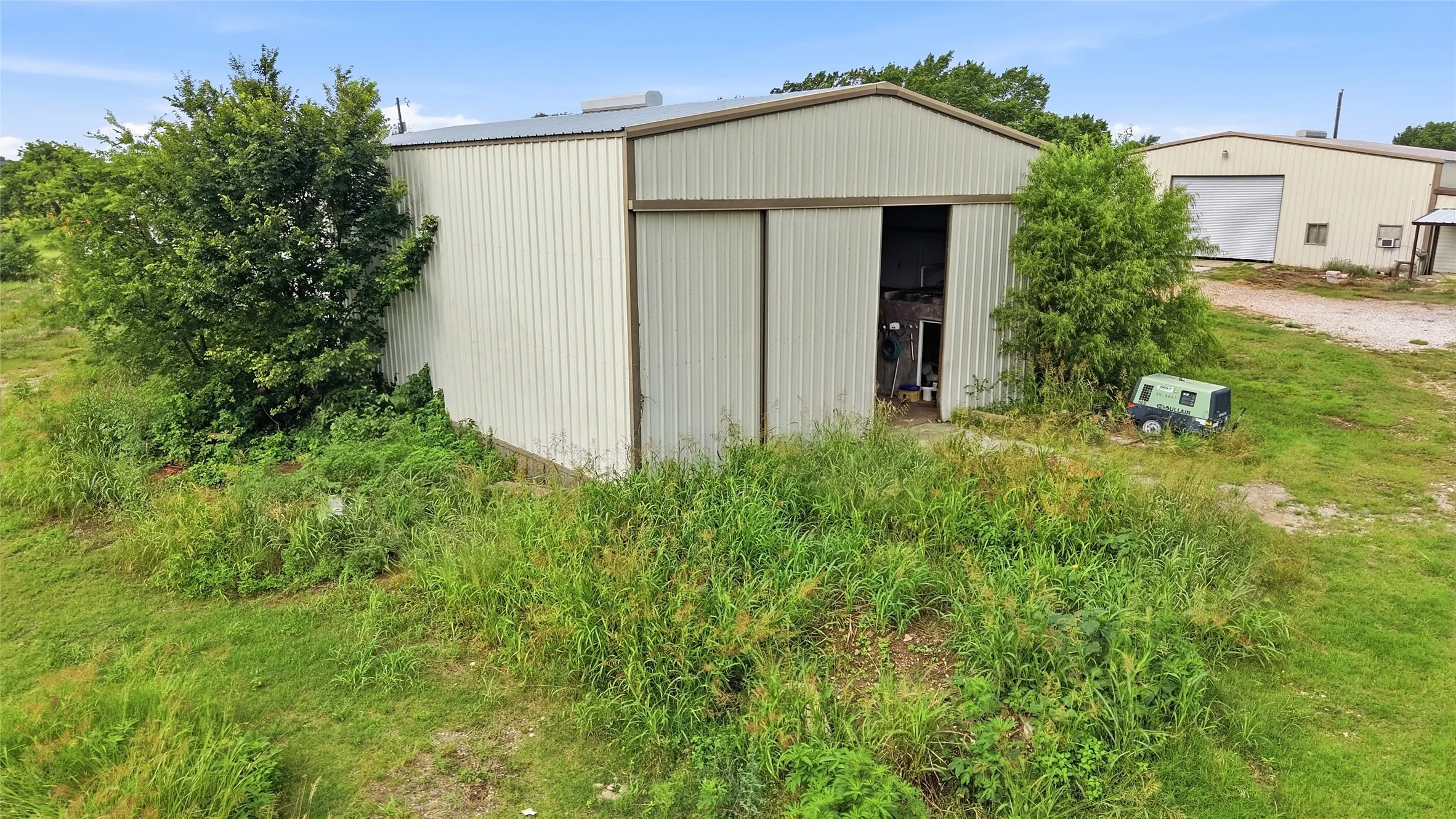 Ranch For Sale in Grayson County , 823 Higgins Road, Sherman, Texas 75092, 0, 0, Garage spaces, 0 Sqft, built in 1985, mls#21299970, Real Estate Agent in Sherman, Homes For Sale in Grayson county, Homes For Sale in Sherman, Realtor in Sherman Texas, Real Estate Brokerage Independent Realty Texas, Luminita Cordes Realtor