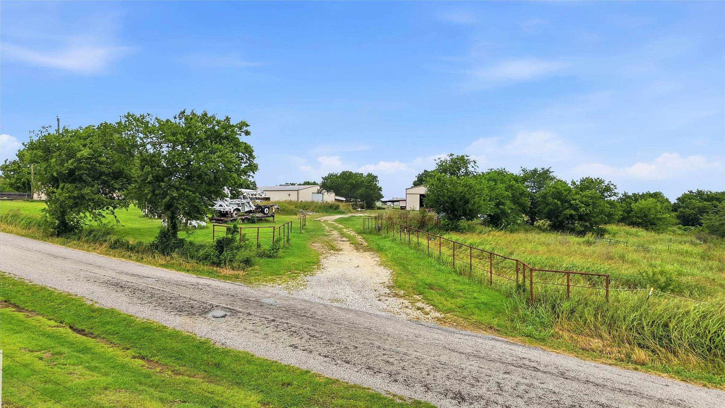 Ranch For Sale in Grayson County , 823 Higgins Road, Sherman, Texas 75092, 0, 0, Garage spaces, 0 Sqft, built in 1985, mls#21299970, Real Estate Agent in Sherman, Homes For Sale in Grayson county, Homes For Sale in Sherman, Realtor in Sherman Texas, Real Estate Brokerage Independent Realty Texas, Luminita Cordes Realtor