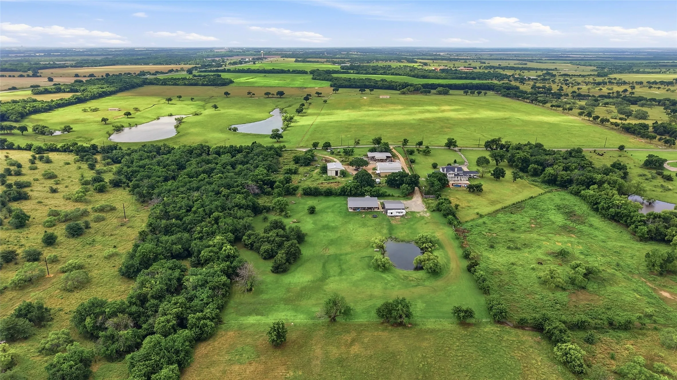 Ranch For Sale in Grayson County , 823 Higgins Road, Sherman, Texas 75092, 0, 0, Garage spaces, 0 Sqft, built in 1985, mls#21299970, Real Estate Agent in Sherman, Homes For Sale in Grayson county, Homes For Sale in Sherman, Realtor in Sherman Texas, Real Estate Brokerage Independent Realty Texas, Luminita Cordes Realtor