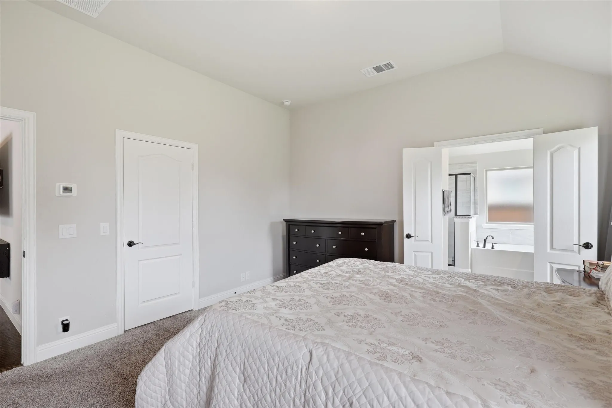 Single Family Residence For Sale in Denton County , 6038 Priory Drive, Celina, Texas 76227, 4 Bedroom, 2 Bathroom, 2 Garage spaces, 1,957 Sqft, built in 2021, mls#21301019, Real Estate Agent in Celina, Homes For Sale in Denton county, Homes For Sale in Celina, Realtor in Celina Texas, Real Estate Brokerage Independent Realty Texas, Luminita Cordes Realtor