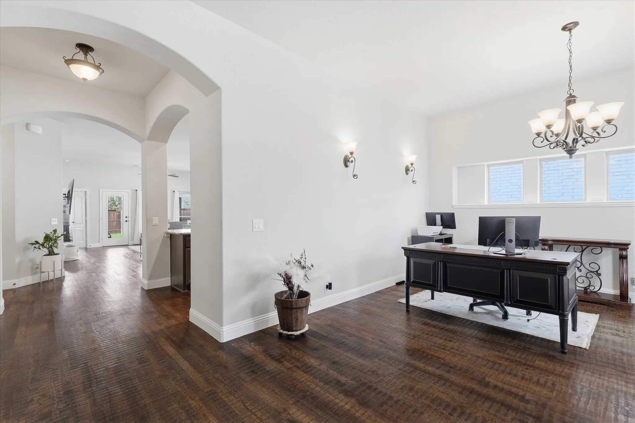 Single Family Residence For Sale in Denton County , 6038 Priory Drive, Celina, Texas 76227, 4 Bedroom, 2 Bathroom, 2 Garage spaces, 1,957 Sqft, built in 2021, mls#21301019, Real Estate Agent in Celina, Homes For Sale in Denton county, Homes For Sale in Celina, Realtor in Celina Texas, Real Estate Brokerage Independent Realty Texas, Luminita Cordes Realtor