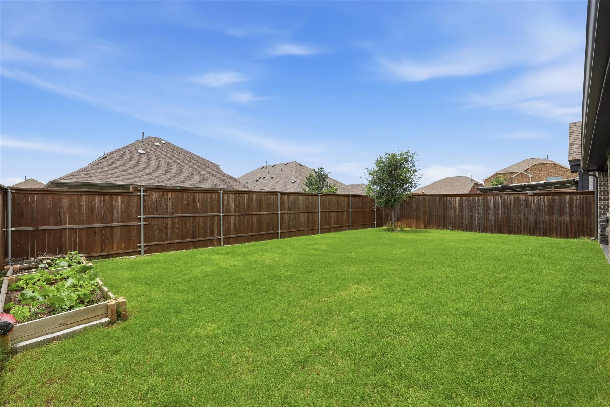 Single Family Residence For Sale in Denton County , 6038 Priory Drive, Celina, Texas 76227, 4 Bedroom, 2 Bathroom, 2 Garage spaces, 1,957 Sqft, built in 2021, mls#21301019, Real Estate Agent in Celina, Homes For Sale in Denton county, Homes For Sale in Celina, Realtor in Celina Texas, Real Estate Brokerage Independent Realty Texas, Luminita Cordes Realtor
