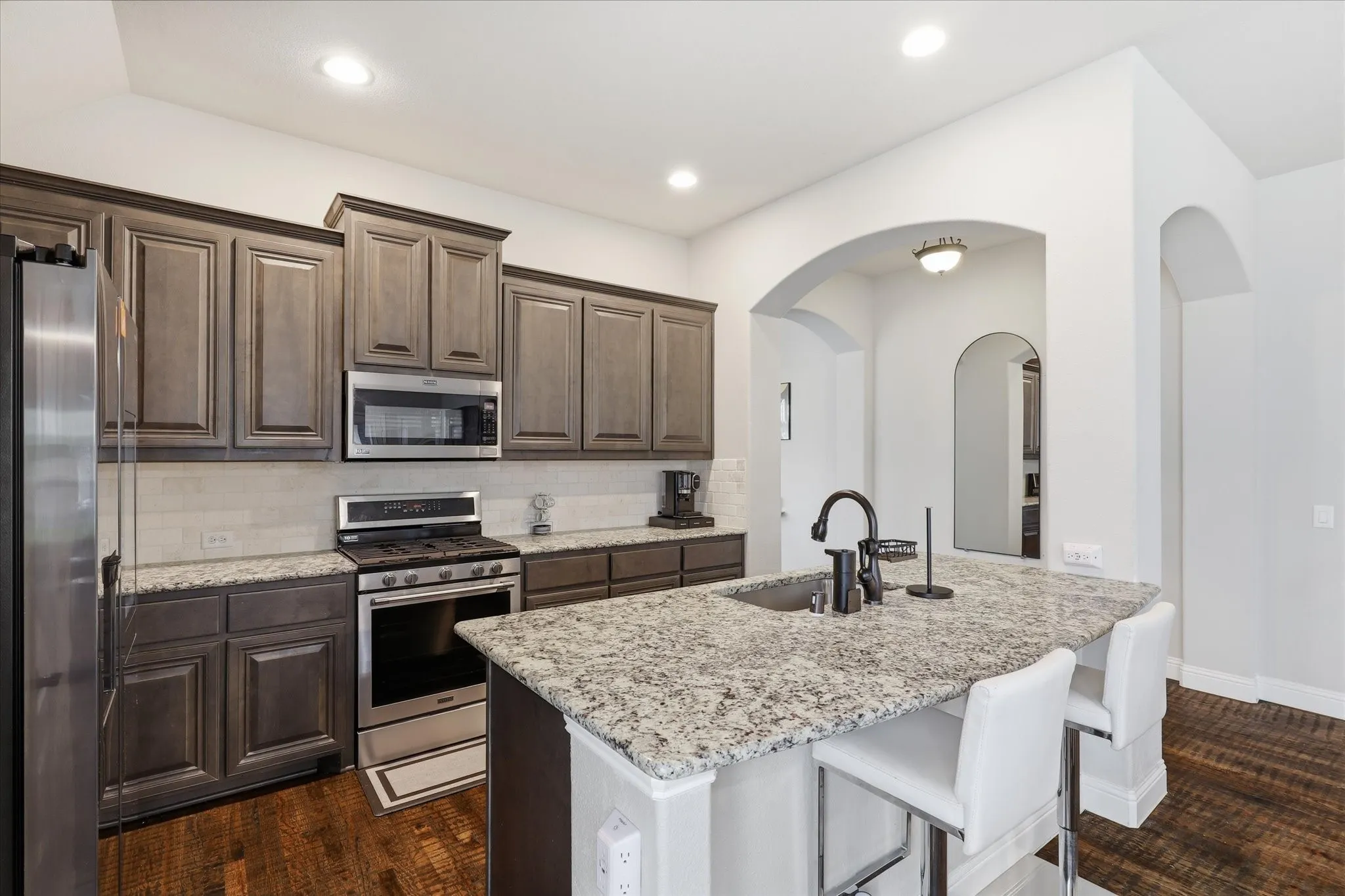 Single Family Residence For Sale in Denton County , 6038 Priory Drive, Celina, Texas 76227, 4 Bedroom, 2 Bathroom, 2 Garage spaces, 1,957 Sqft, built in 2021, mls#21301019, Real Estate Agent in Celina, Homes For Sale in Denton county, Homes For Sale in Celina, Realtor in Celina Texas, Real Estate Brokerage Independent Realty Texas, Luminita Cordes Realtor