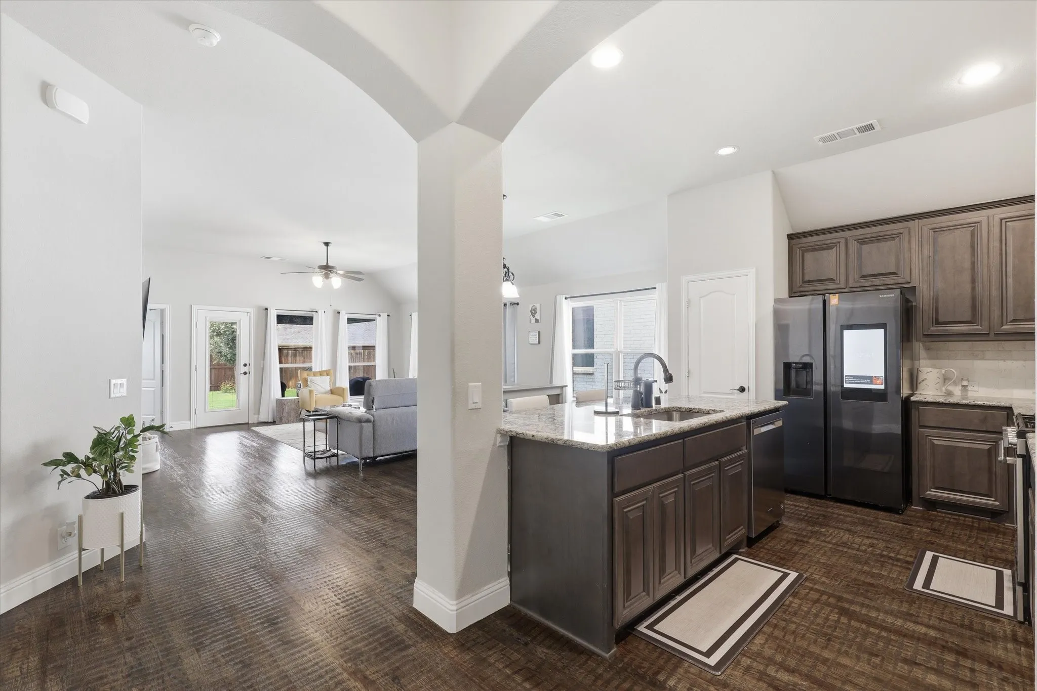 Single Family Residence For Sale in Denton County , 6038 Priory Drive, Celina, Texas 76227, 4 Bedroom, 2 Bathroom, 2 Garage spaces, 1,957 Sqft, built in 2021, mls#21301019, Real Estate Agent in Celina, Homes For Sale in Denton county, Homes For Sale in Celina, Realtor in Celina Texas, Real Estate Brokerage Independent Realty Texas, Luminita Cordes Realtor