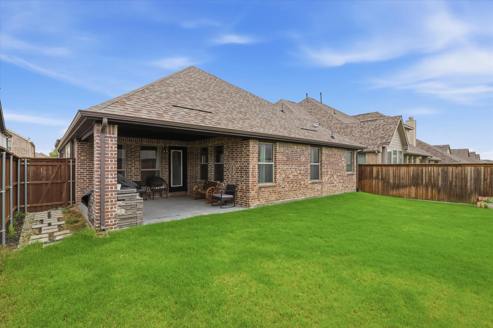 Single Family Residence For Sale in Denton County , 6038 Priory Drive, Celina, Texas 76227, 4 Bedroom, 2 Bathroom, 2 Garage spaces, 1,957 Sqft, built in 2021, mls#21301019, Real Estate Agent in Celina, Homes For Sale in Denton county, Homes For Sale in Celina, Realtor in Celina Texas, Real Estate Brokerage Independent Realty Texas, Luminita Cordes Realtor