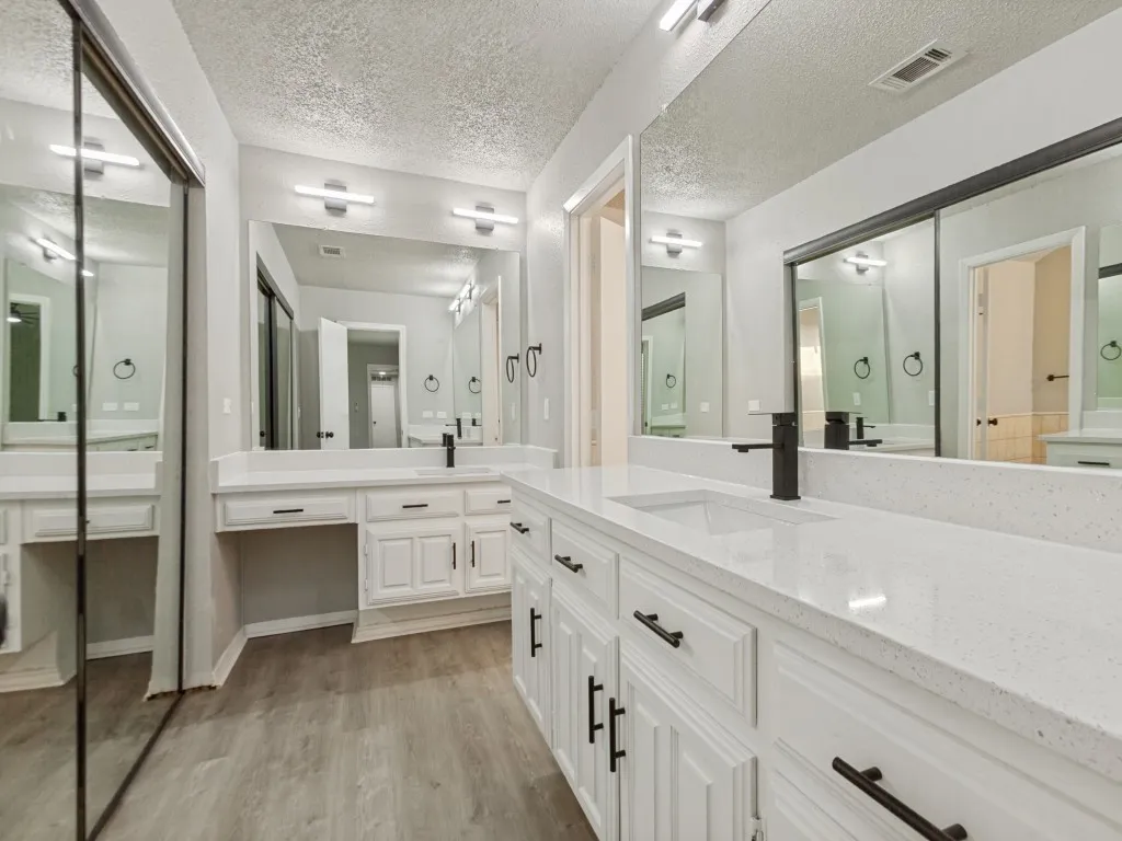 Single Family Residence For Sale in Collin County , 3013 Saddlehead Drive, Plano, Texas 75075, 3 Bedroom, 3 Bathroom, 2 Garage spaces, 2,179 Sqft, built in 1980, mls#21299503, Real Estate Agent in Plano, Homes For Sale in Collin county, Homes For Sale in Plano, Realtor in Plano Texas, Real Estate Brokerage Independent Realty Texas, Luminita Cordes Realtor