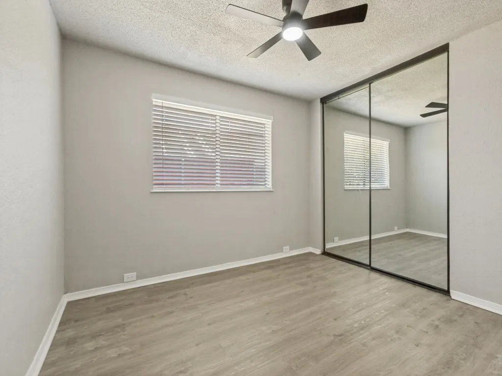 Single Family Residence For Sale in Collin County , 3013 Saddlehead Drive, Plano, Texas 75075, 3 Bedroom, 3 Bathroom, 2 Garage spaces, 2,179 Sqft, built in 1980, mls#21299503, Real Estate Agent in Plano, Homes For Sale in Collin county, Homes For Sale in Plano, Realtor in Plano Texas, Real Estate Brokerage Independent Realty Texas, Luminita Cordes Realtor