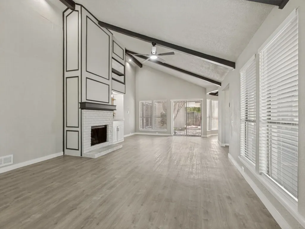 Single Family Residence For Sale in Collin County , 3013 Saddlehead Drive, Plano, Texas 75075, 3 Bedroom, 3 Bathroom, 2 Garage spaces, 2,179 Sqft, built in 1980, mls#21299503, Real Estate Agent in Plano, Homes For Sale in Collin county, Homes For Sale in Plano, Realtor in Plano Texas, Real Estate Brokerage Independent Realty Texas, Luminita Cordes Realtor