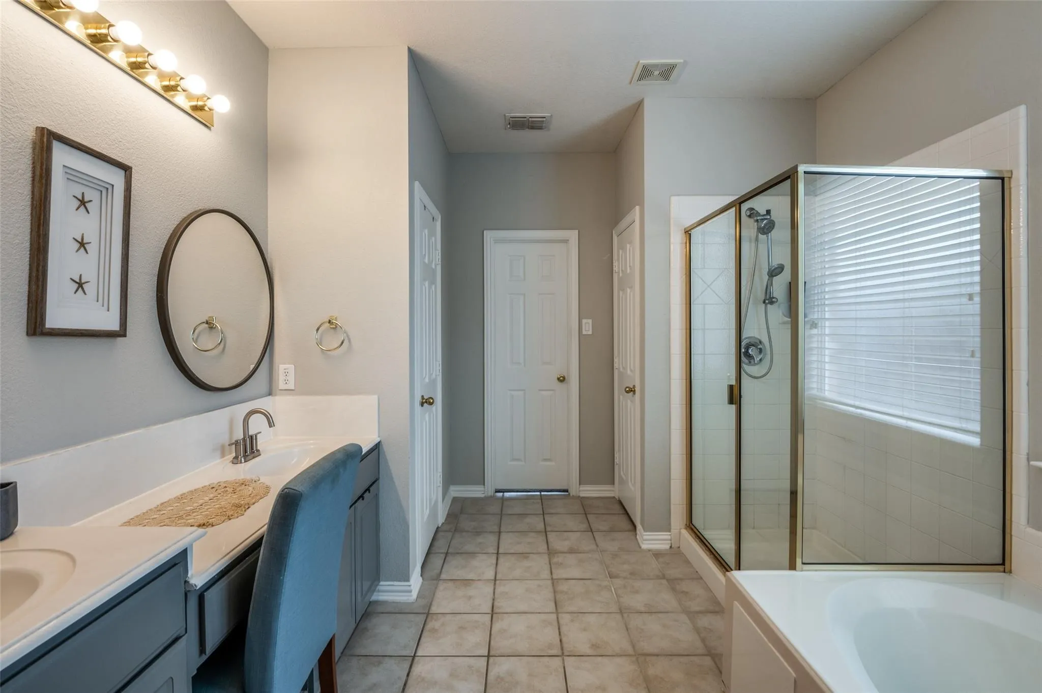 Single Family Residence For Rent in Collin County , 323 Del Cano Drive, Allen, Texas 75002, 5 Bedroom, 3 Bathroom, 2 Garage spaces, 3,346 Sqft, built in 2003, mls#21302591, Real Estate Agent in Allen, Homes For Rent in Collin county, Homes For Rent in Allen, Realtor in Allen Texas, Real Estate Brokerage Independent Realty Texas, Luminita Cordes Realtor