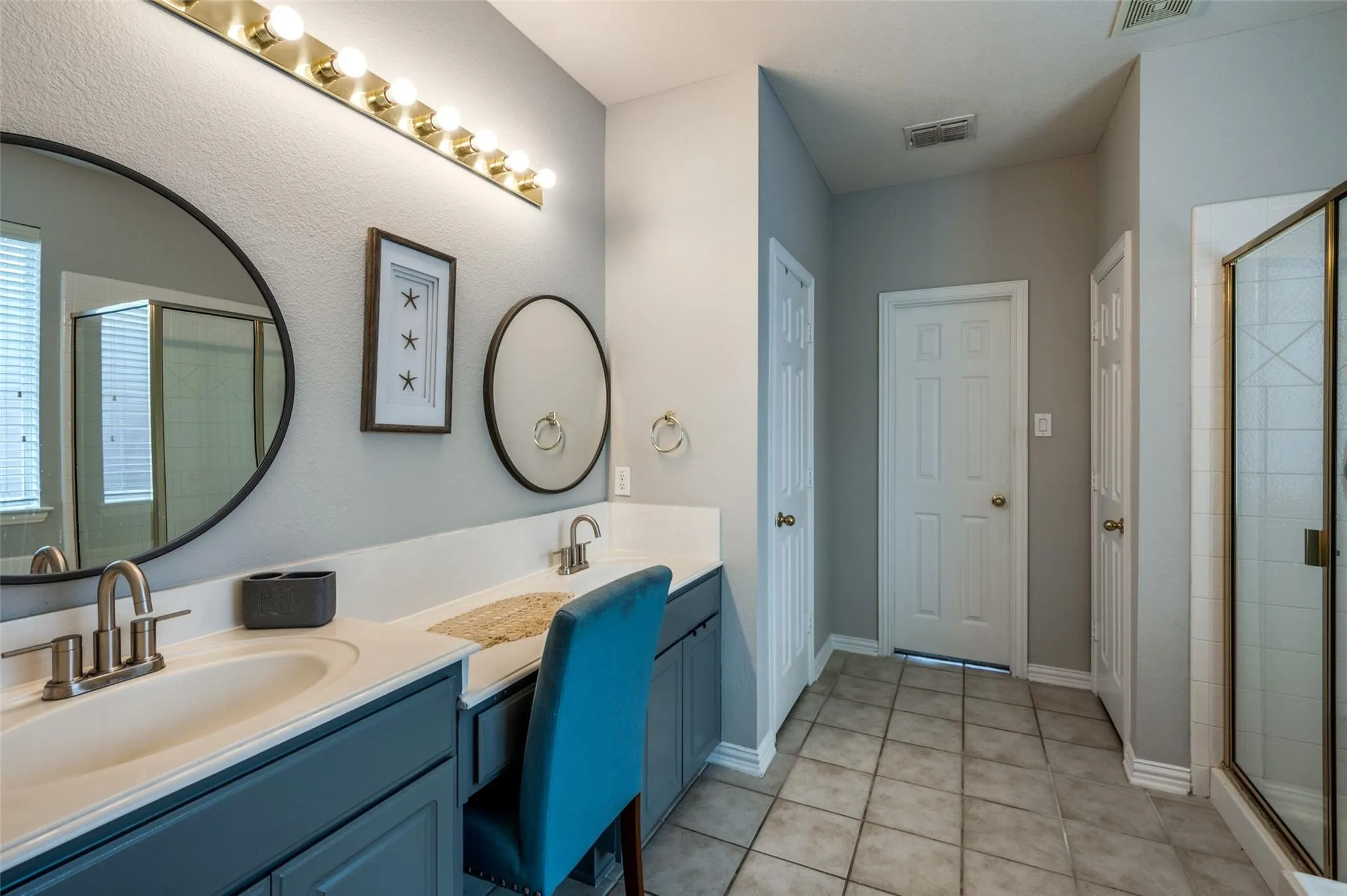 Single Family Residence For Rent in Collin County , 323 Del Cano Drive, Allen, Texas 75002, 5 Bedroom, 3 Bathroom, 2 Garage spaces, 3,346 Sqft, built in 2003, mls#21302591, Real Estate Agent in Allen, Homes For Rent in Collin county, Homes For Rent in Allen, Realtor in Allen Texas, Real Estate Brokerage Independent Realty Texas, Luminita Cordes Realtor