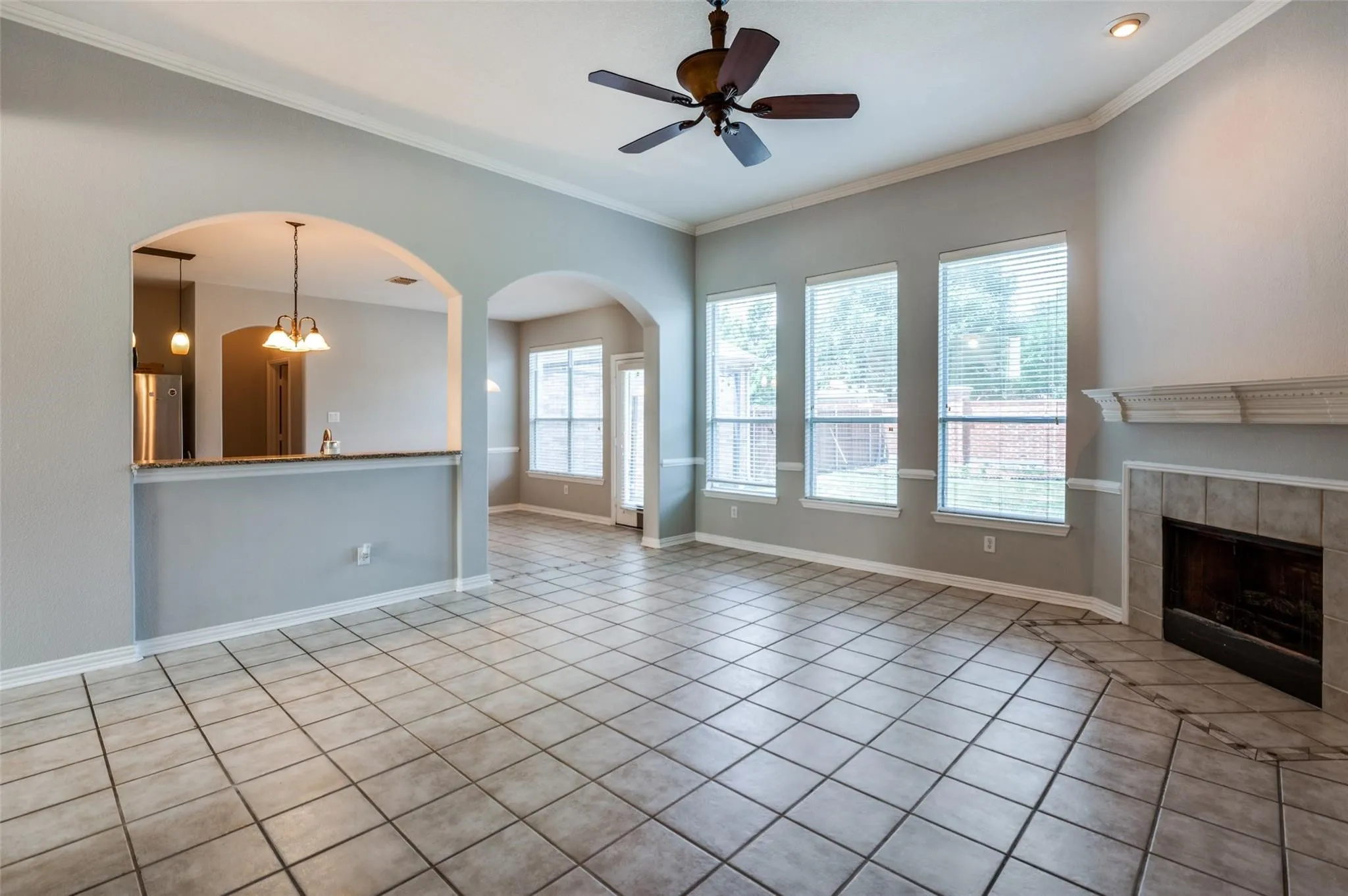 Single Family Residence For Rent in Collin County , 323 Del Cano Drive, Allen, Texas 75002, 5 Bedroom, 3 Bathroom, 2 Garage spaces, 3,346 Sqft, built in 2003, mls#21302591, Real Estate Agent in Allen, Homes For Rent in Collin county, Homes For Rent in Allen, Realtor in Allen Texas, Real Estate Brokerage Independent Realty Texas, Luminita Cordes Realtor