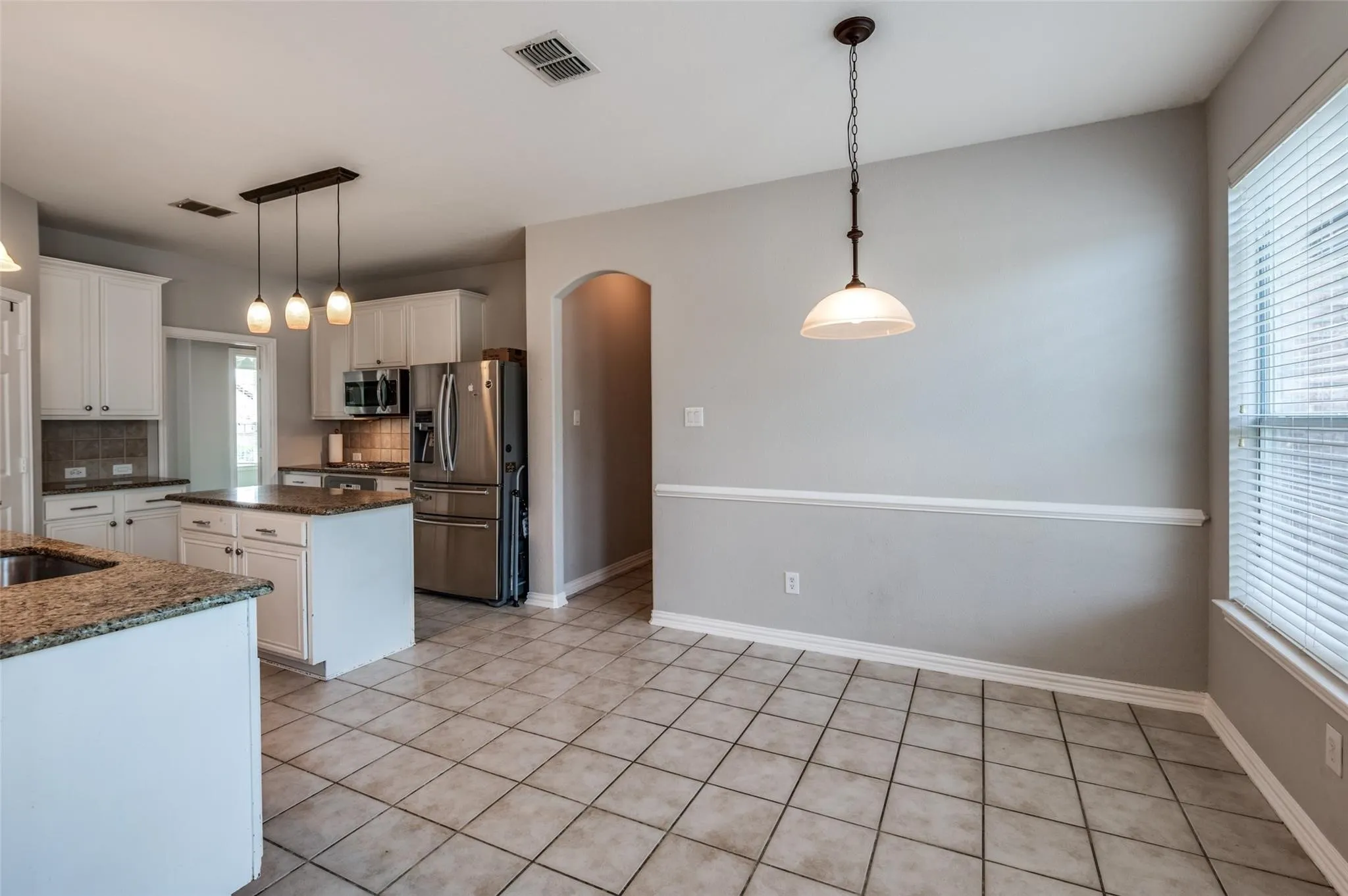 Single Family Residence For Rent in Collin County , 323 Del Cano Drive, Allen, Texas 75002, 5 Bedroom, 3 Bathroom, 2 Garage spaces, 3,346 Sqft, built in 2003, mls#21302591, Real Estate Agent in Allen, Homes For Rent in Collin county, Homes For Rent in Allen, Realtor in Allen Texas, Real Estate Brokerage Independent Realty Texas, Luminita Cordes Realtor