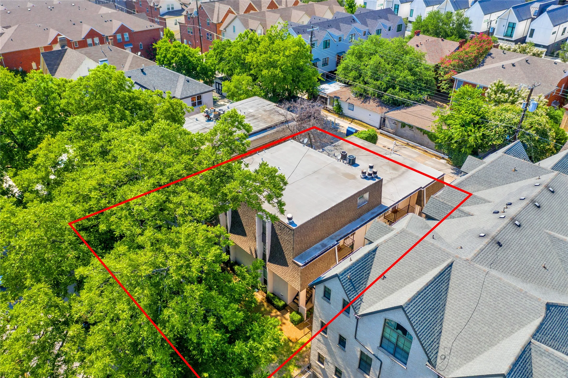 Condominium For Rent in Dallas County , 3212 Daniel Avenue D, University Park, Texas 75205, 2 Bedroom, 2 Bathroom, Garage spaces, 1,190 Sqft, built in 1971, Price $2,495, mls#21302584, Real Estate Agent in University Park, Homes For Rent in Dallas county, Homes For Rent in University Park, Realtor in University Park Texas, Real Estate Brokerage Independent Realty Texas, Luminita Cordes Realtor