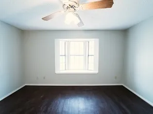 Single Family Residence For Rent in Dallas County , 1901 Wyatt Drive, Garland, Texas 75040, 2 Bedroom, 2 Bathroom, 2 Garage spaces, 1,319 Sqft, built in 1985, mls#21302632, Real Estate Agent in Garland, Homes For Rent in Dallas county, Homes For Rent in Garland, Realtor in Garland Texas, Real Estate Brokerage Independent Realty Texas, Luminita Cordes Realtor