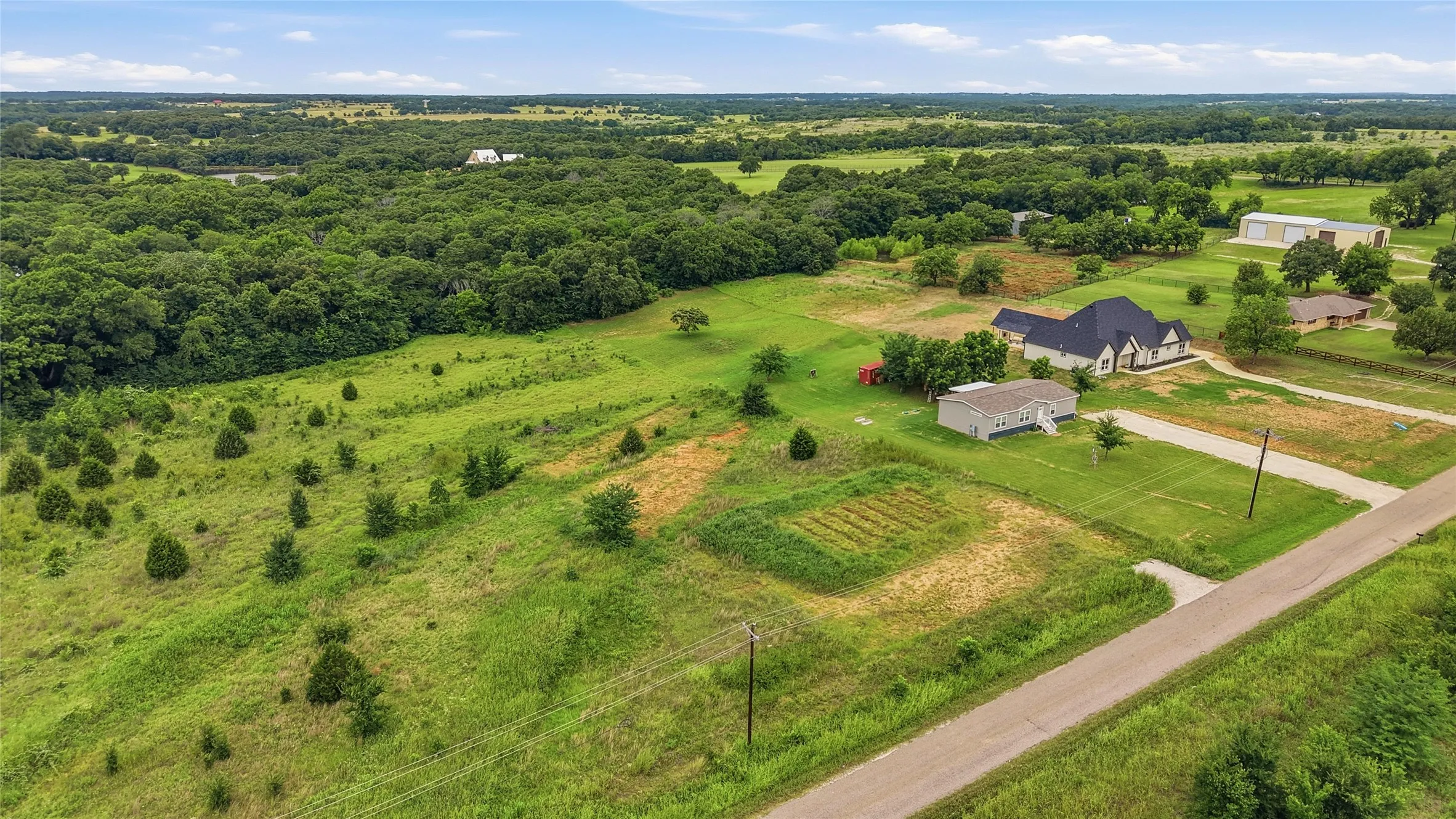 Unimproved Land For Sale in Grayson County , TBD Reast Road, Whitesboro, Texas 76273, 0, 0, Garage spaces, 0 Sqft, built in 0, mls#21298958, Real Estate Agent in Whitesboro, Homes For Sale in Grayson county, Homes For Sale in Whitesboro, Realtor in Whitesboro Texas, Real Estate Brokerage Independent Realty Texas, Luminita Cordes Realtor