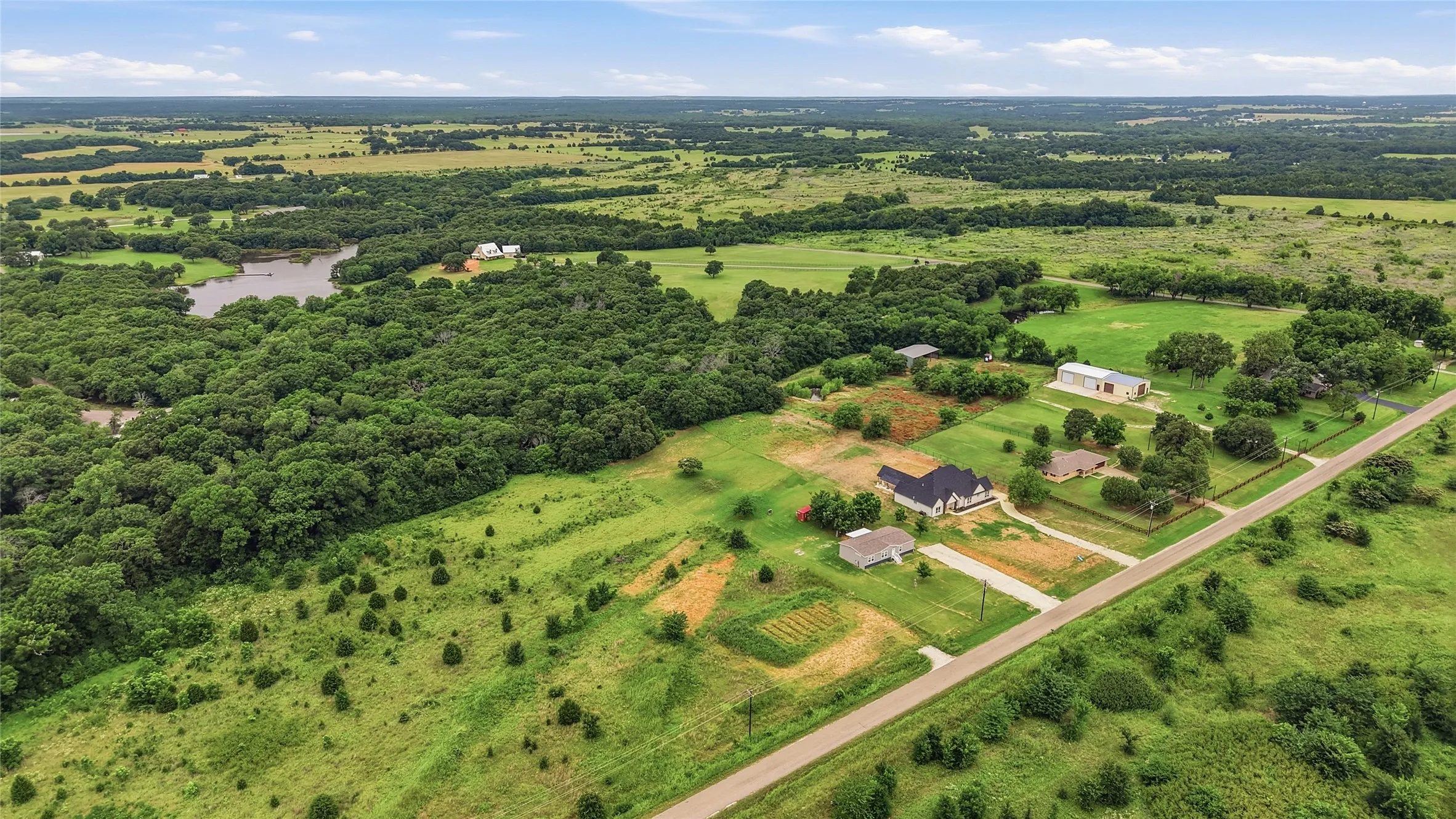 Unimproved Land For Sale in Grayson County , TBD Reast Road, Whitesboro, Texas 76273, 0, 0, Garage spaces, 0 Sqft, built in 0, mls#21298958, Real Estate Agent in Whitesboro, Homes For Sale in Grayson county, Homes For Sale in Whitesboro, Realtor in Whitesboro Texas, Real Estate Brokerage Independent Realty Texas, Luminita Cordes Realtor
