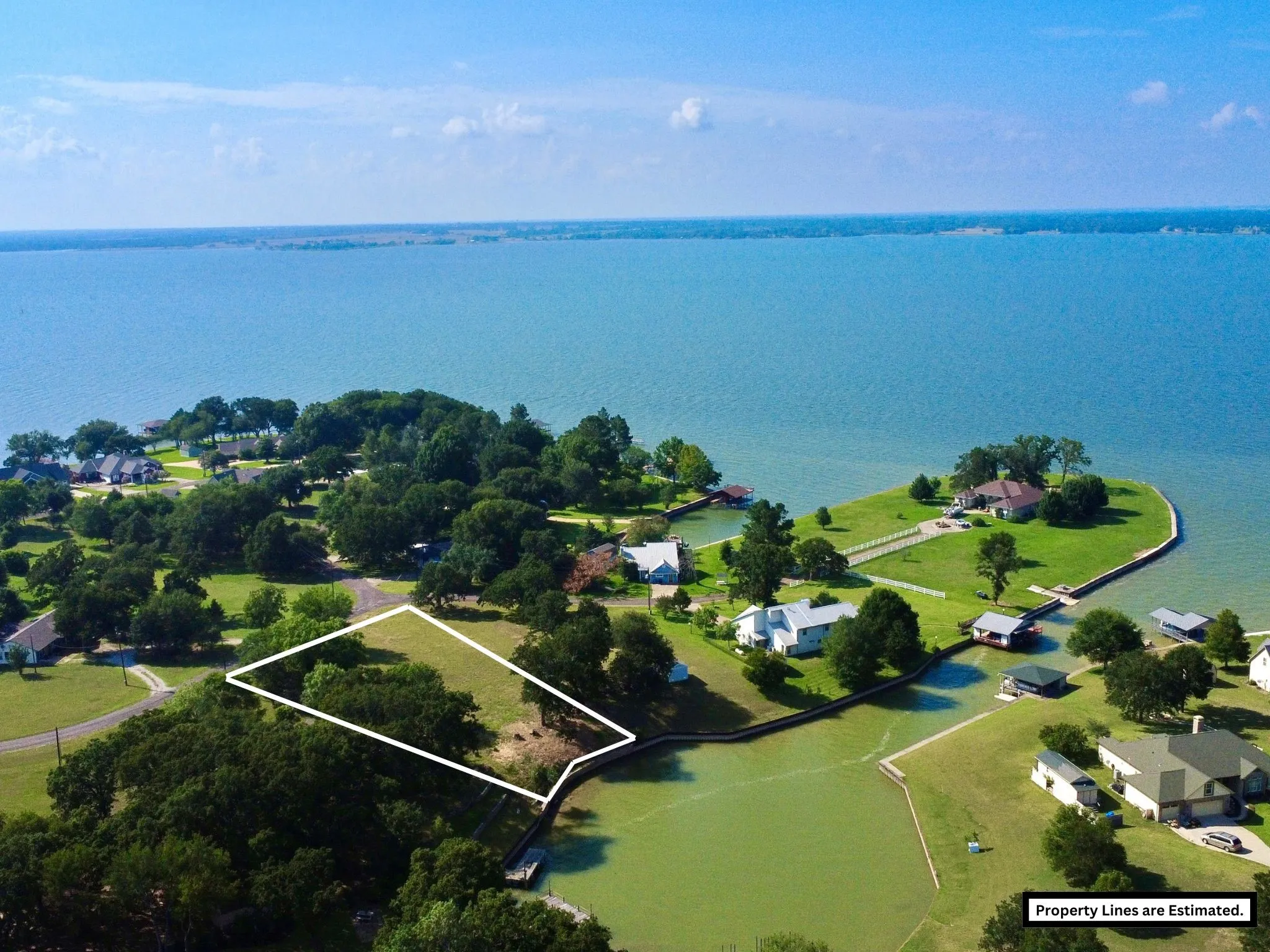 Improved Land For Sale in Navarro County , 5001 Arrowhead Point, Streetman, Texas 75859, 0, 0, Garage spaces, 0 Sqft, built in 0, Price $99,900, mls#21298338, Real Estate Agent in Streetman, Homes For Sale in Navarro county, Homes For Sale in Streetman, Realtor in Streetman Texas, Real Estate Brokerage Independent Realty Texas, Luminita Cordes Realtor